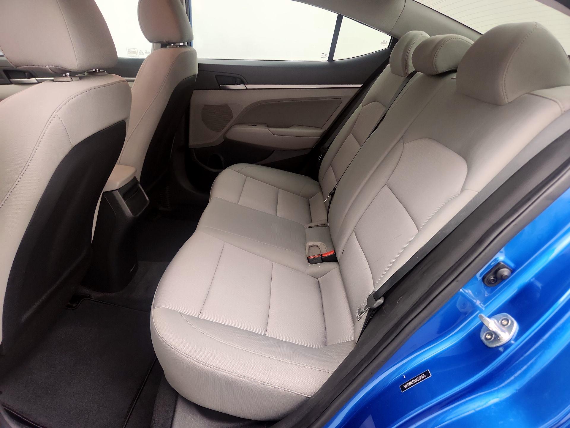 Thumbnail: 2018 Hyundai Elantra - 19