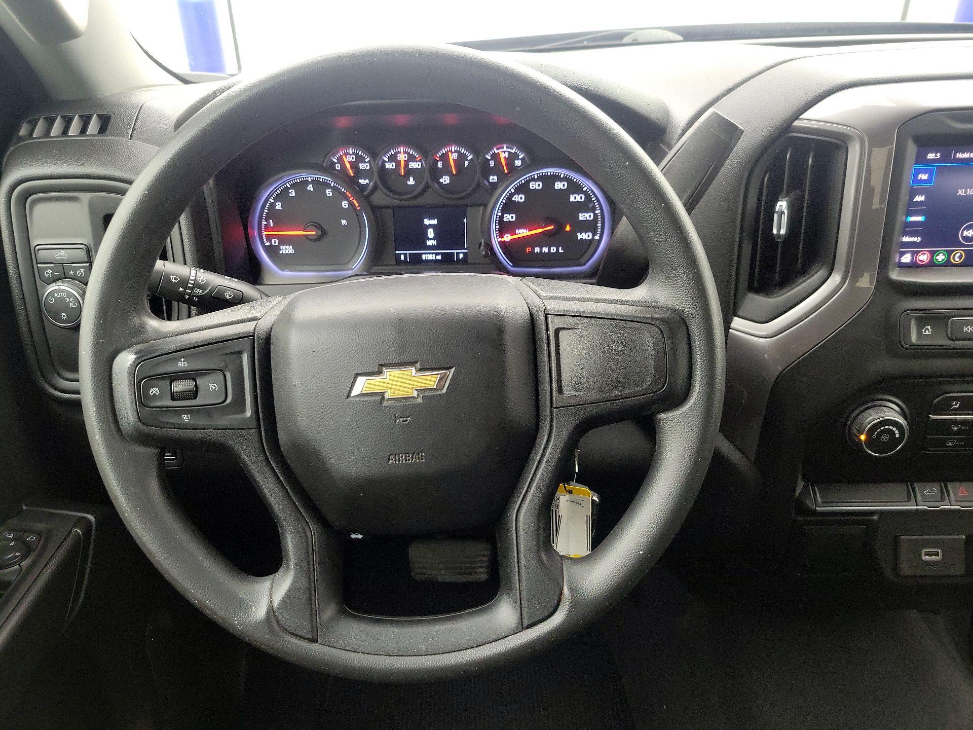 Thumbnail: 2020 Chevrolet Silverado 1500 - 10