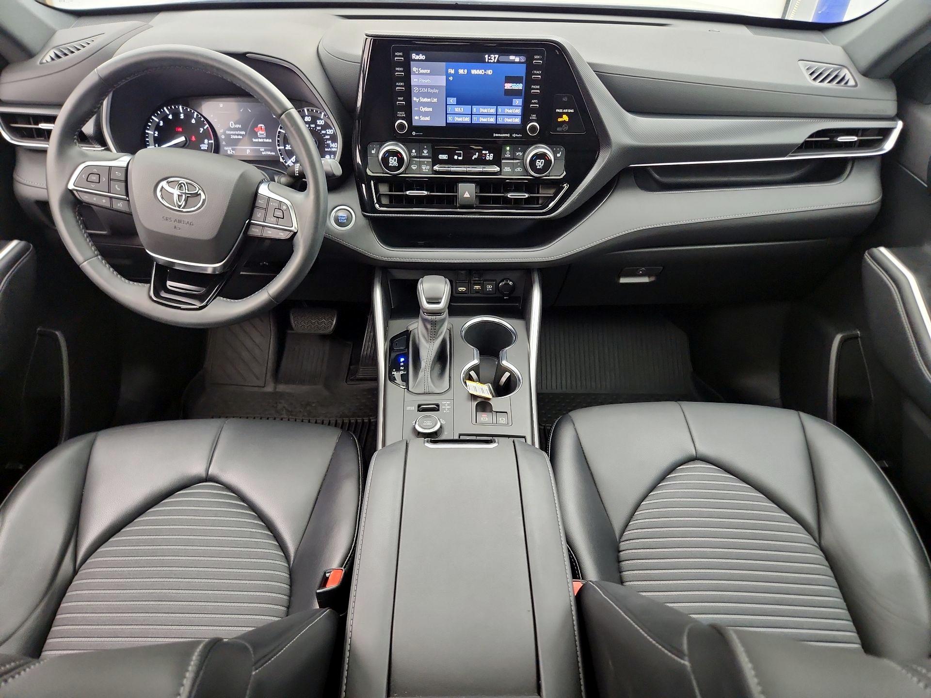 Thumbnail: 2021 Toyota Highlander - 9