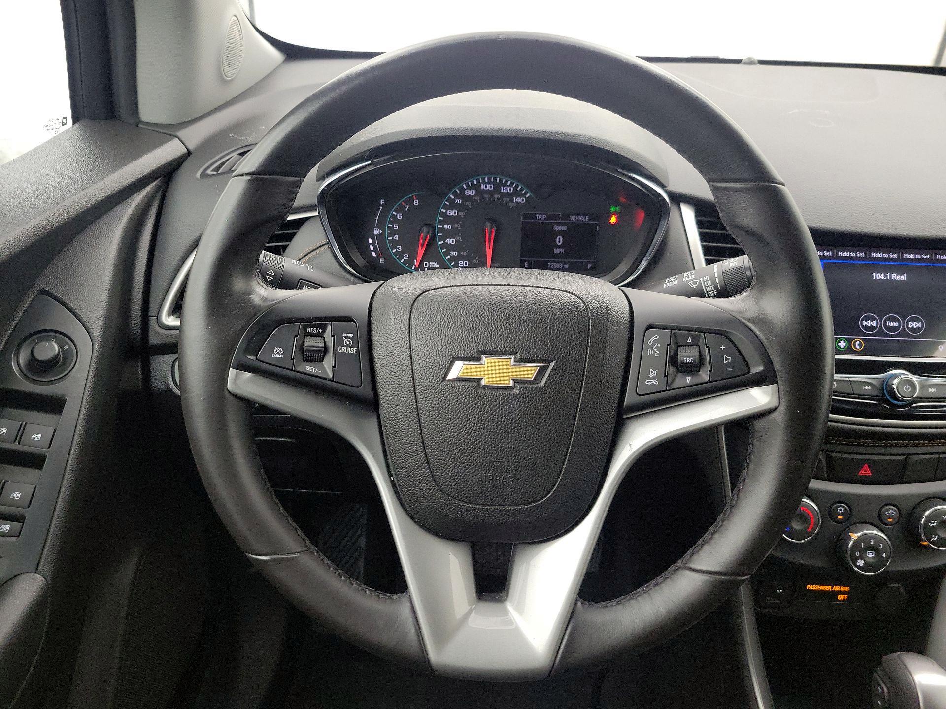 Thumbnail: 2018 Chevrolet Trax - 10