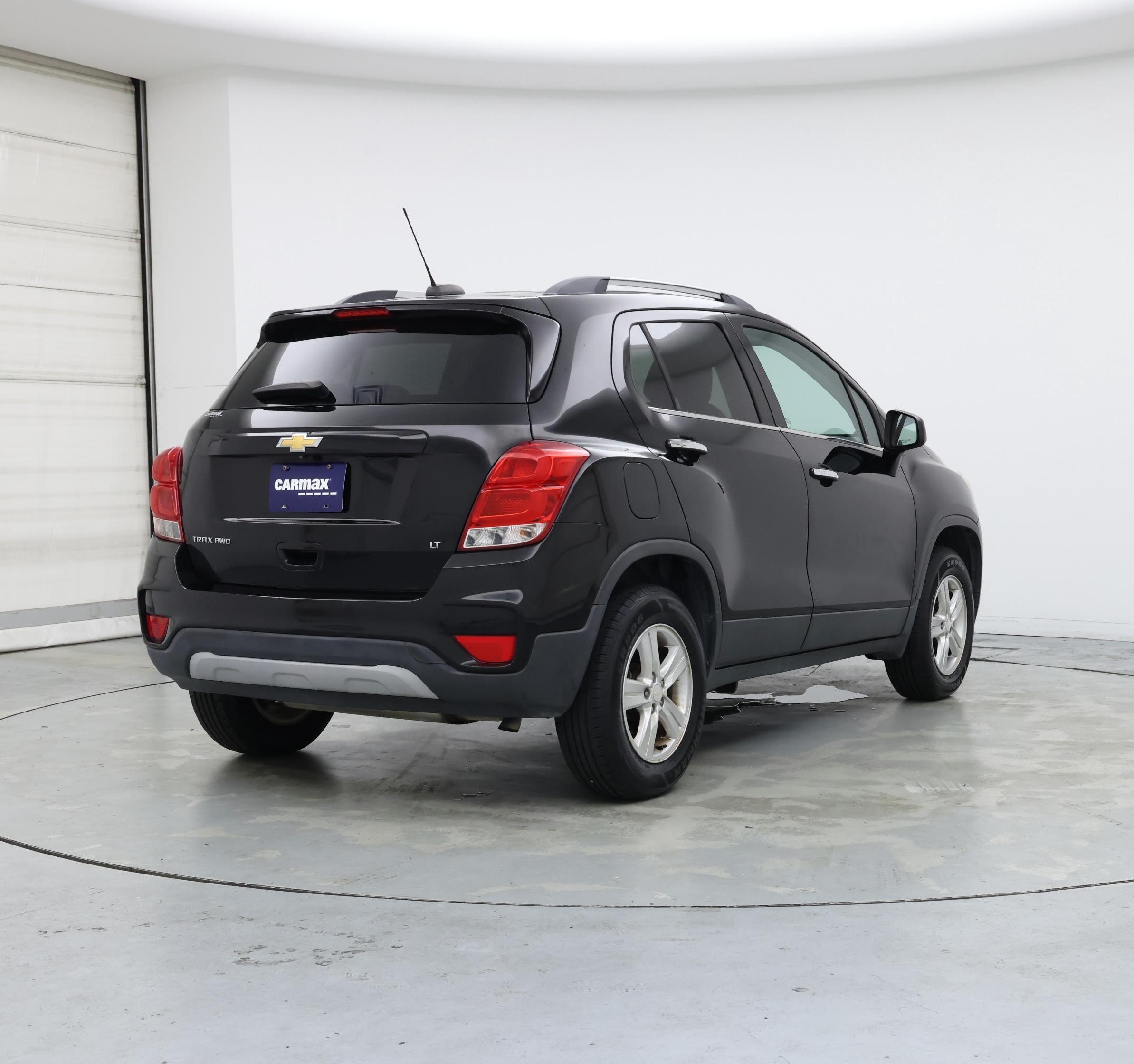 Thumbnail: 2018 Chevrolet Trax - 8