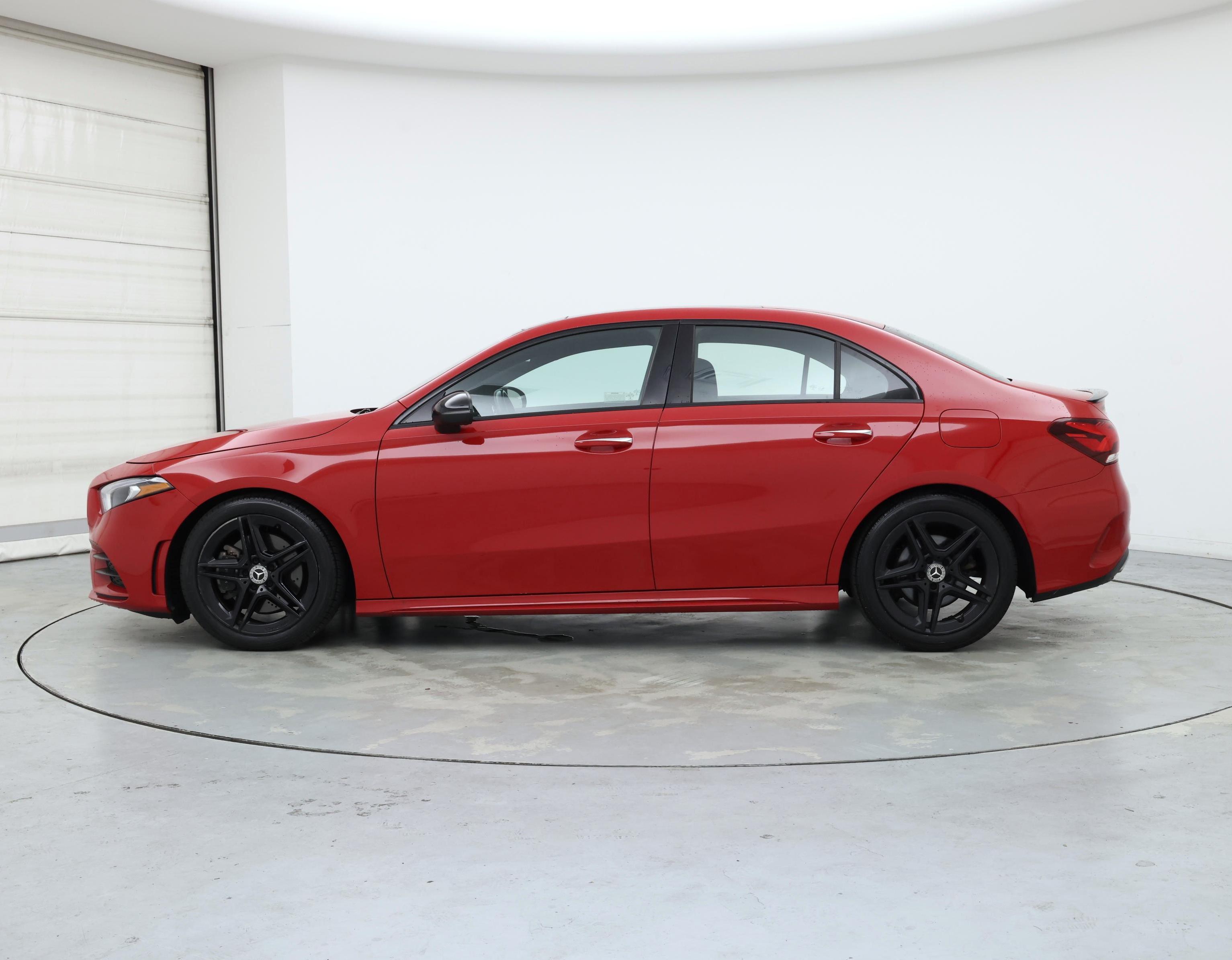 Thumbnail: 2020 Mercedes-Benz A-Class - 3