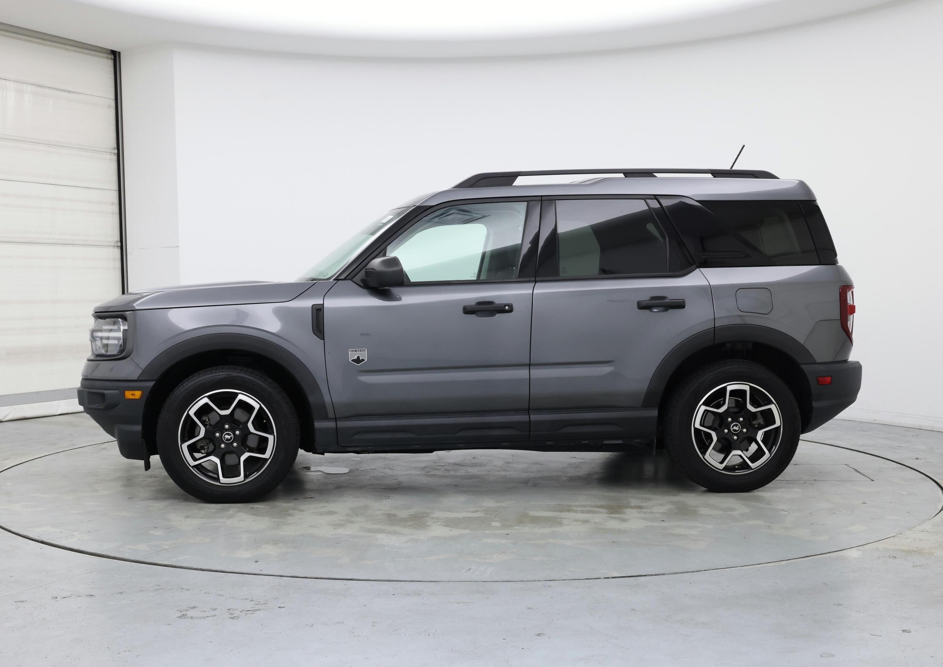 Thumbnail: 2021 Ford Bronco Sport - 3