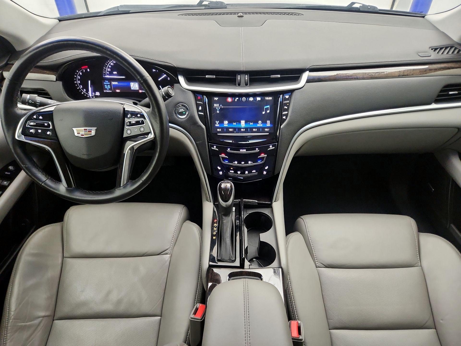 Thumbnail: 2017 Cadillac XTS - 9