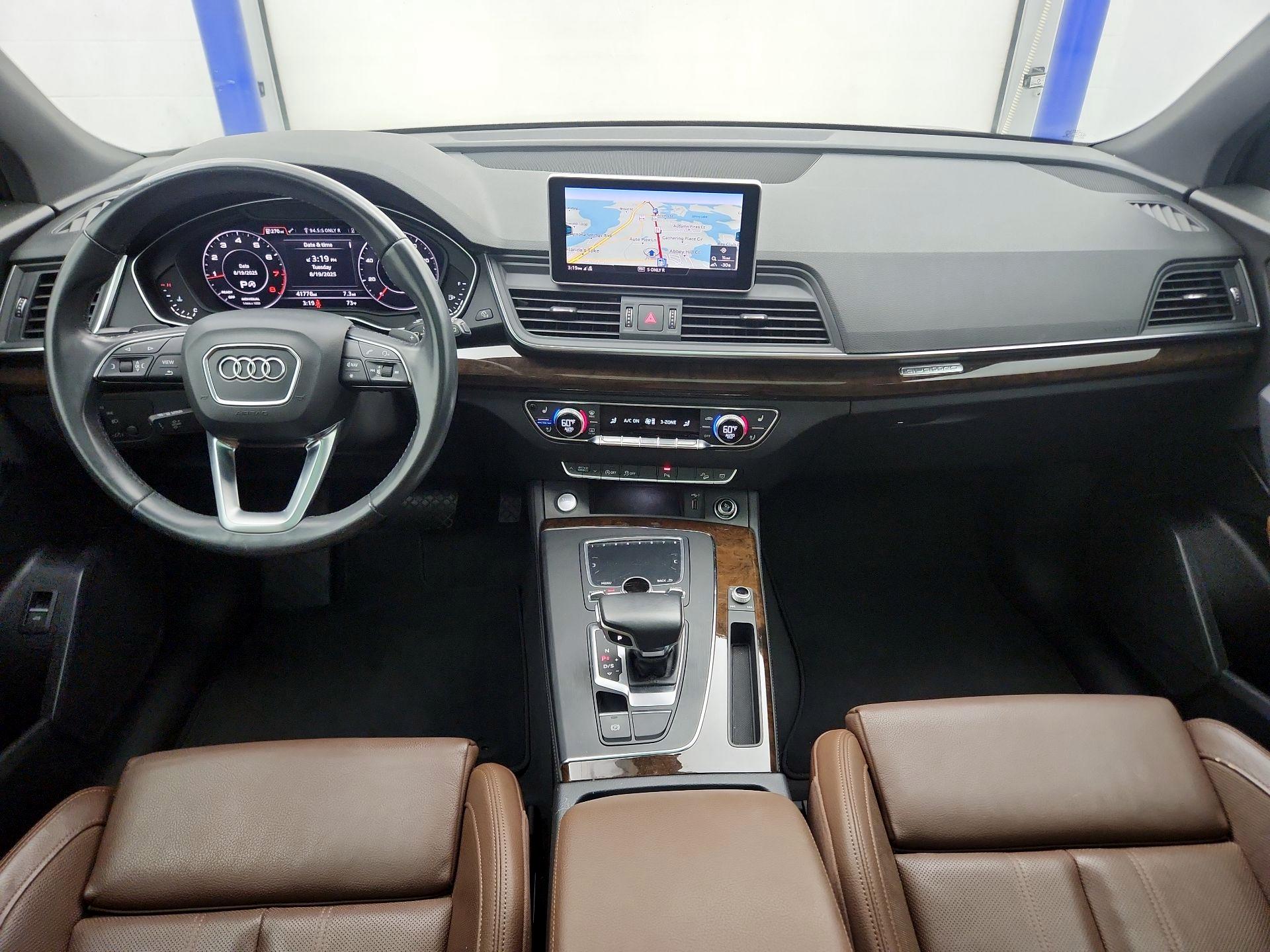 Thumbnail: 2020 Audi Q5 - 9