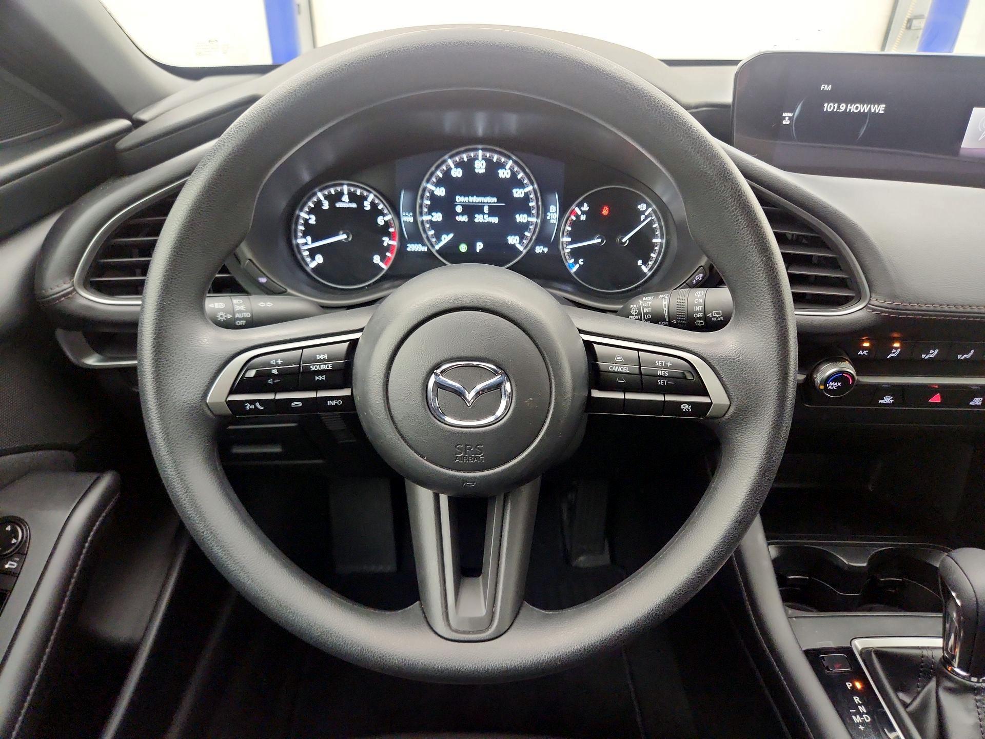 Thumbnail: 2025 Mazda Mazda3 - 10