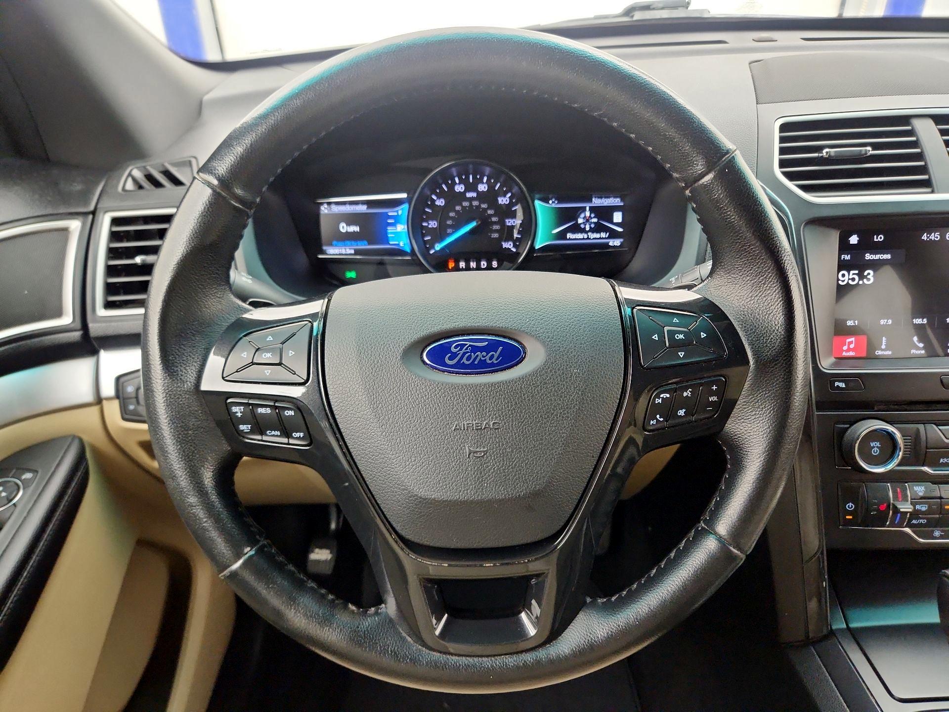 Thumbnail: 2017 Ford Explorer - 10