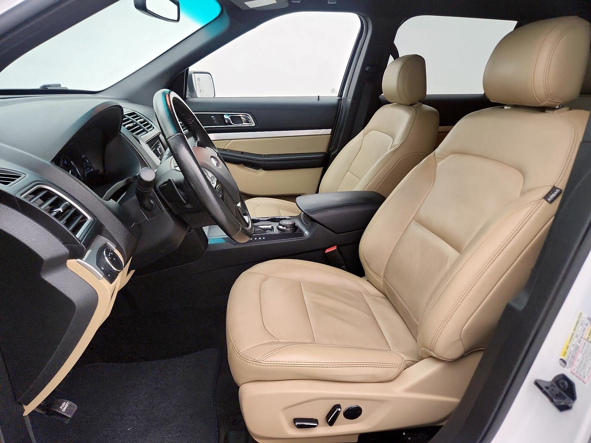 Thumbnail: 2017 Ford Explorer - 11
