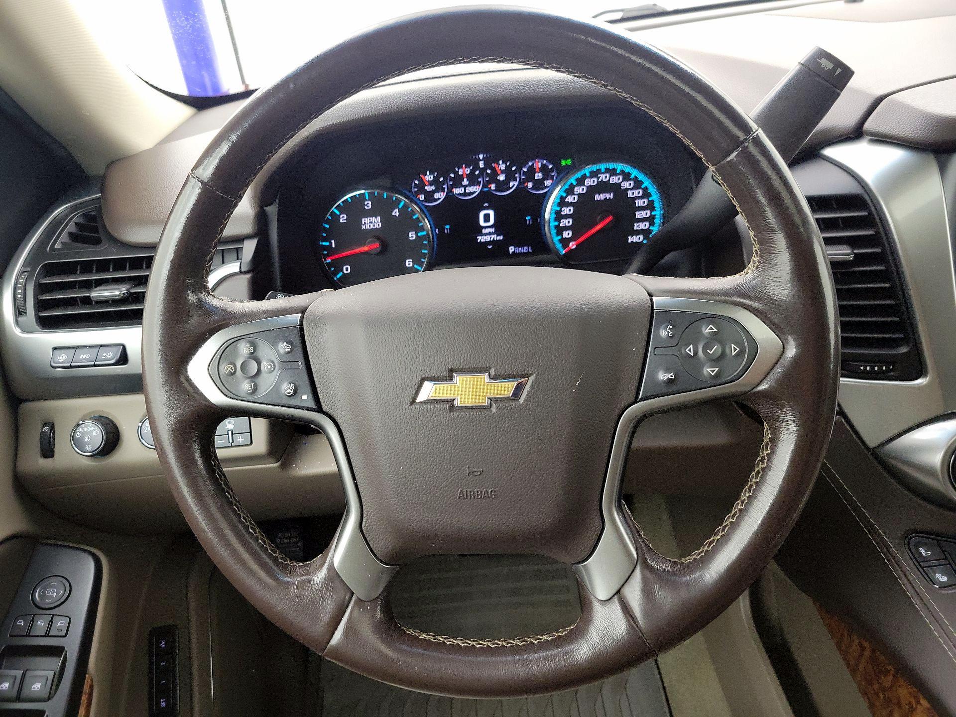 Thumbnail: 2018 Chevrolet Suburban - 10