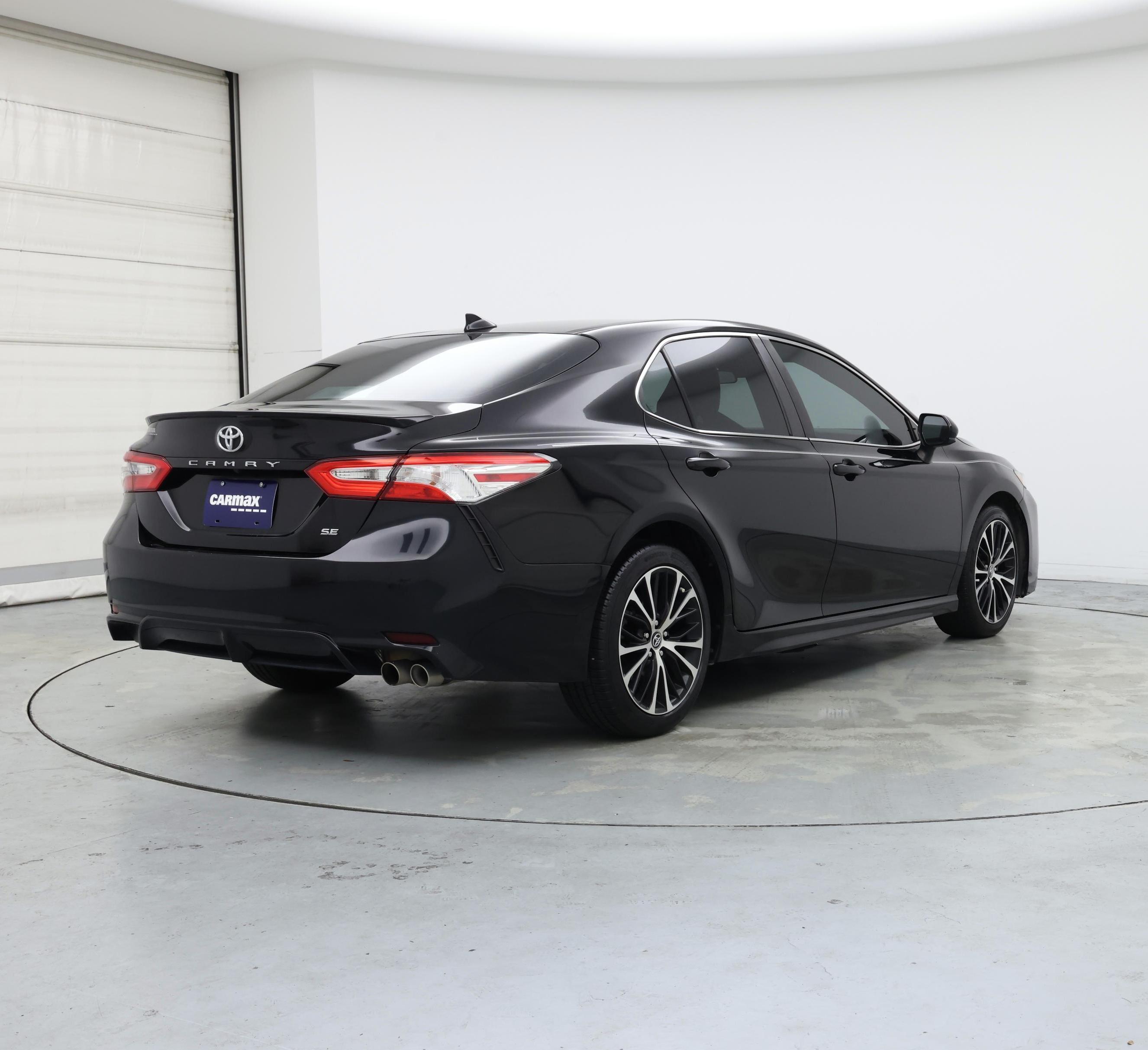 Thumbnail: 2020 Toyota Camry - 8
