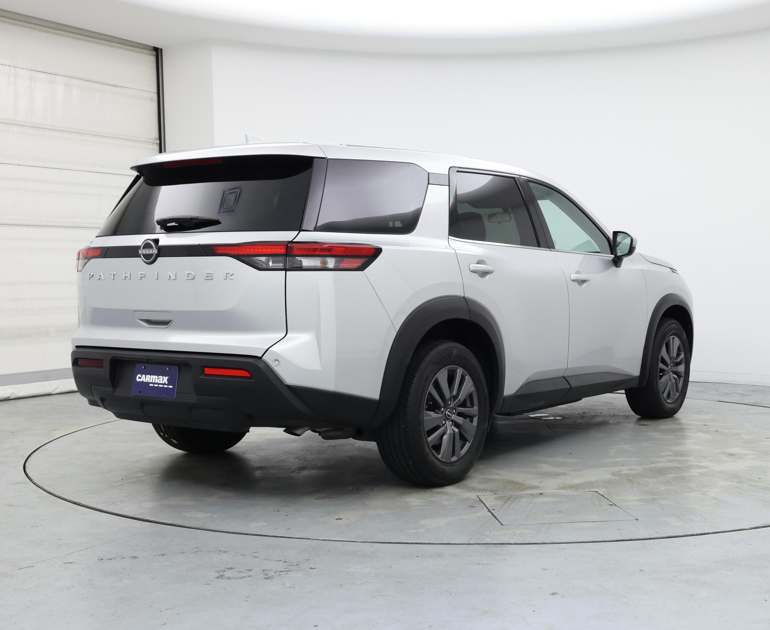 Thumbnail: 2022 Nissan Pathfinder - 8