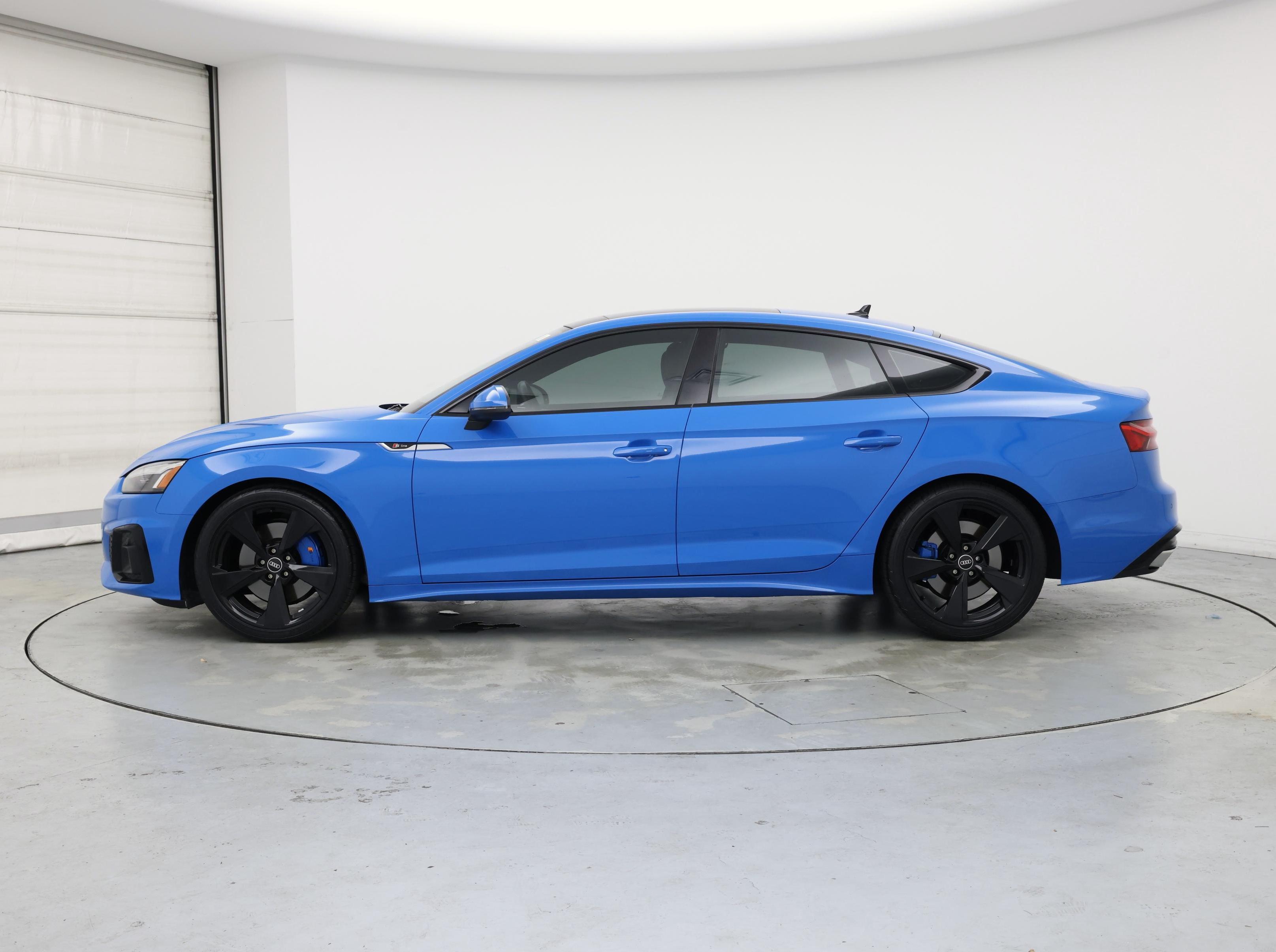 Thumbnail: 2021 Audi A5 - 3