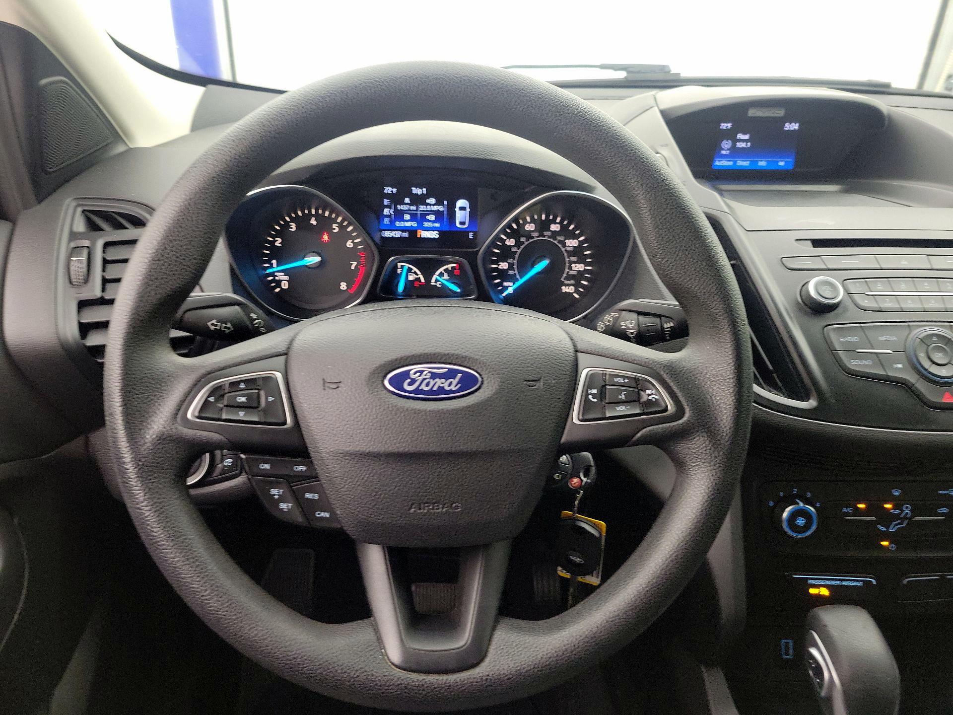 Thumbnail: 2017 Ford Escape - 10