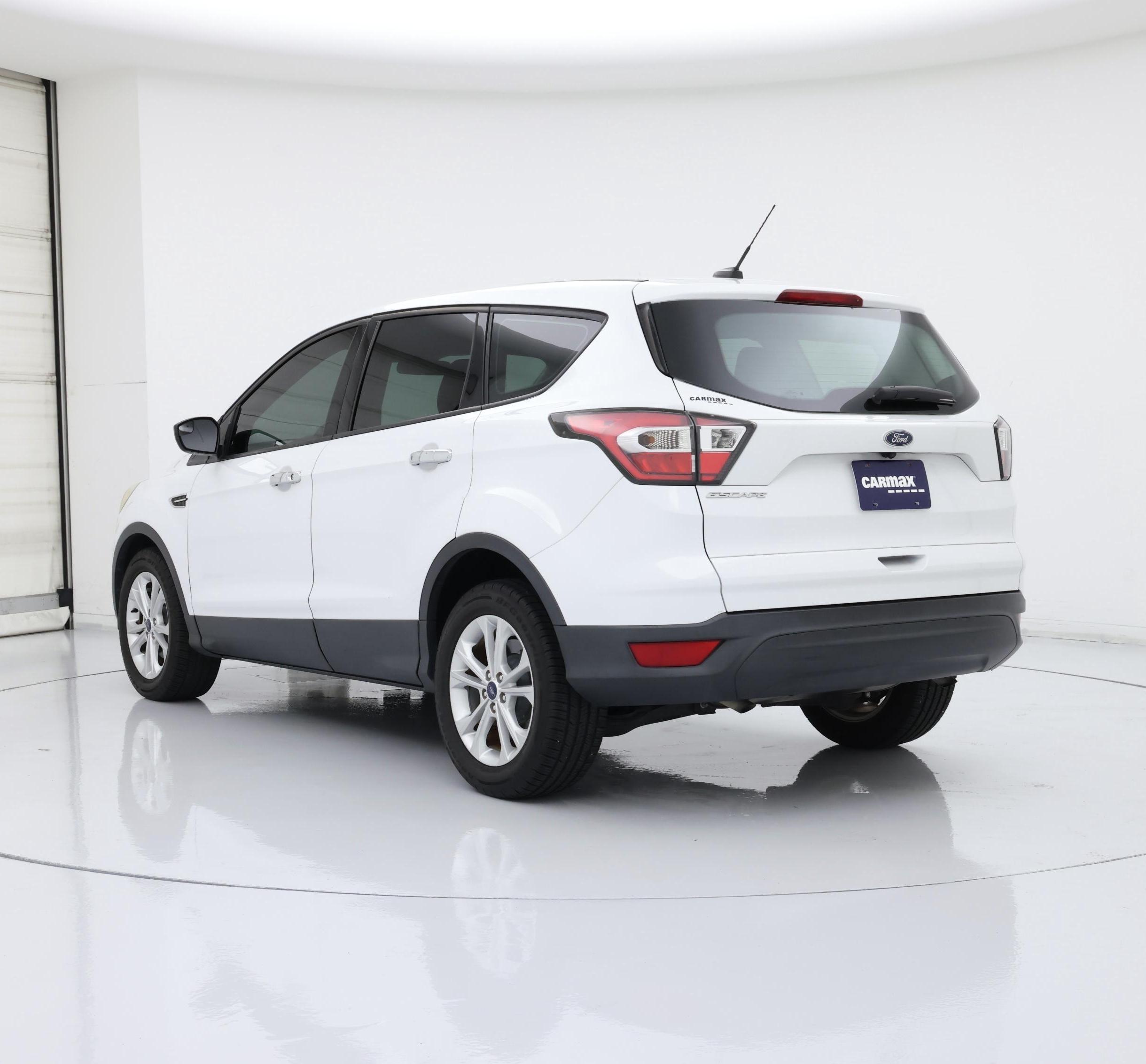Thumbnail: 2017 Ford Escape - 2