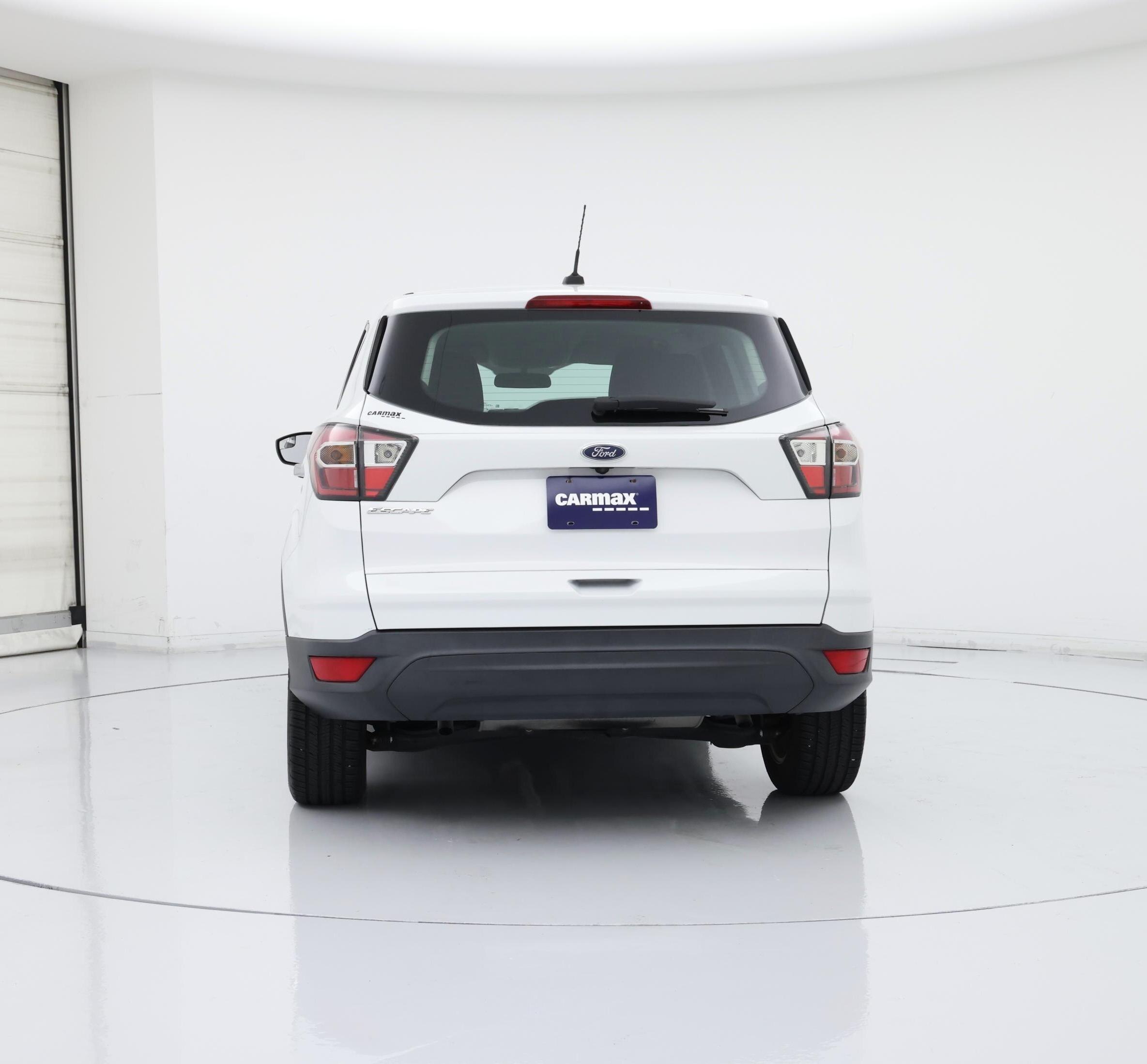 Thumbnail: 2017 Ford Escape - 6