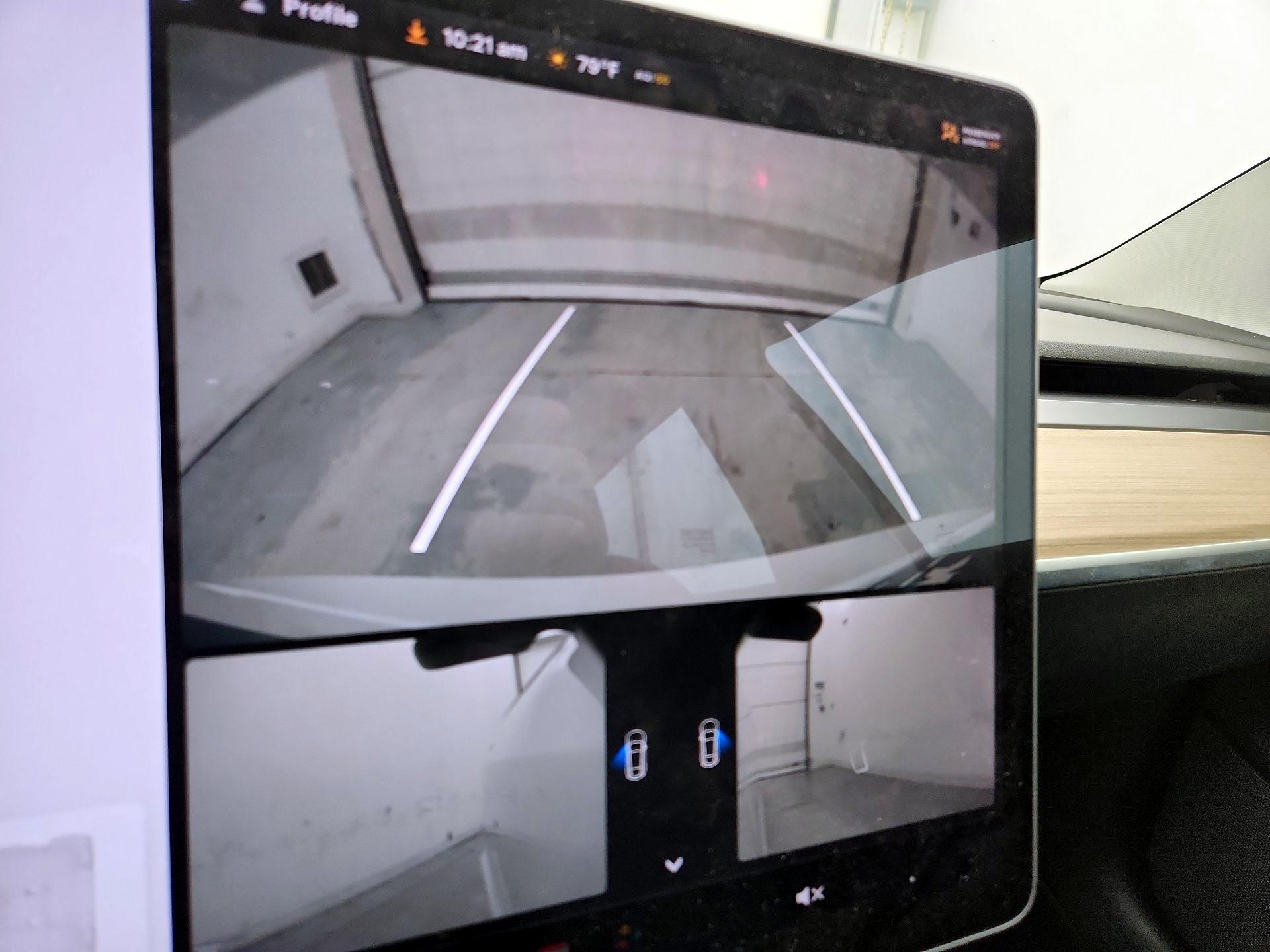 Thumbnail: 2021 Tesla Model 3 - 14