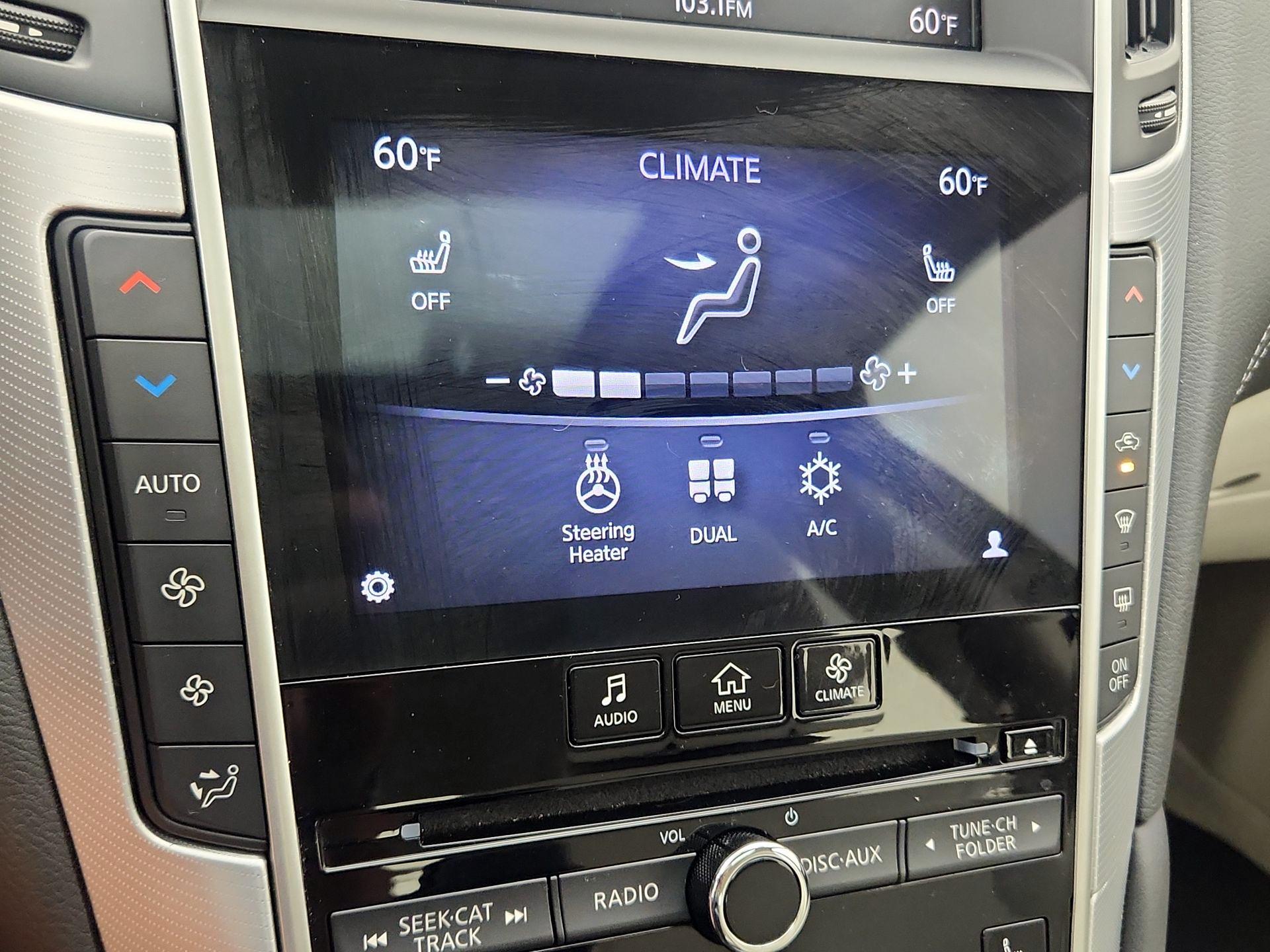 Thumbnail: 2019 INFINITI Q50 - 17