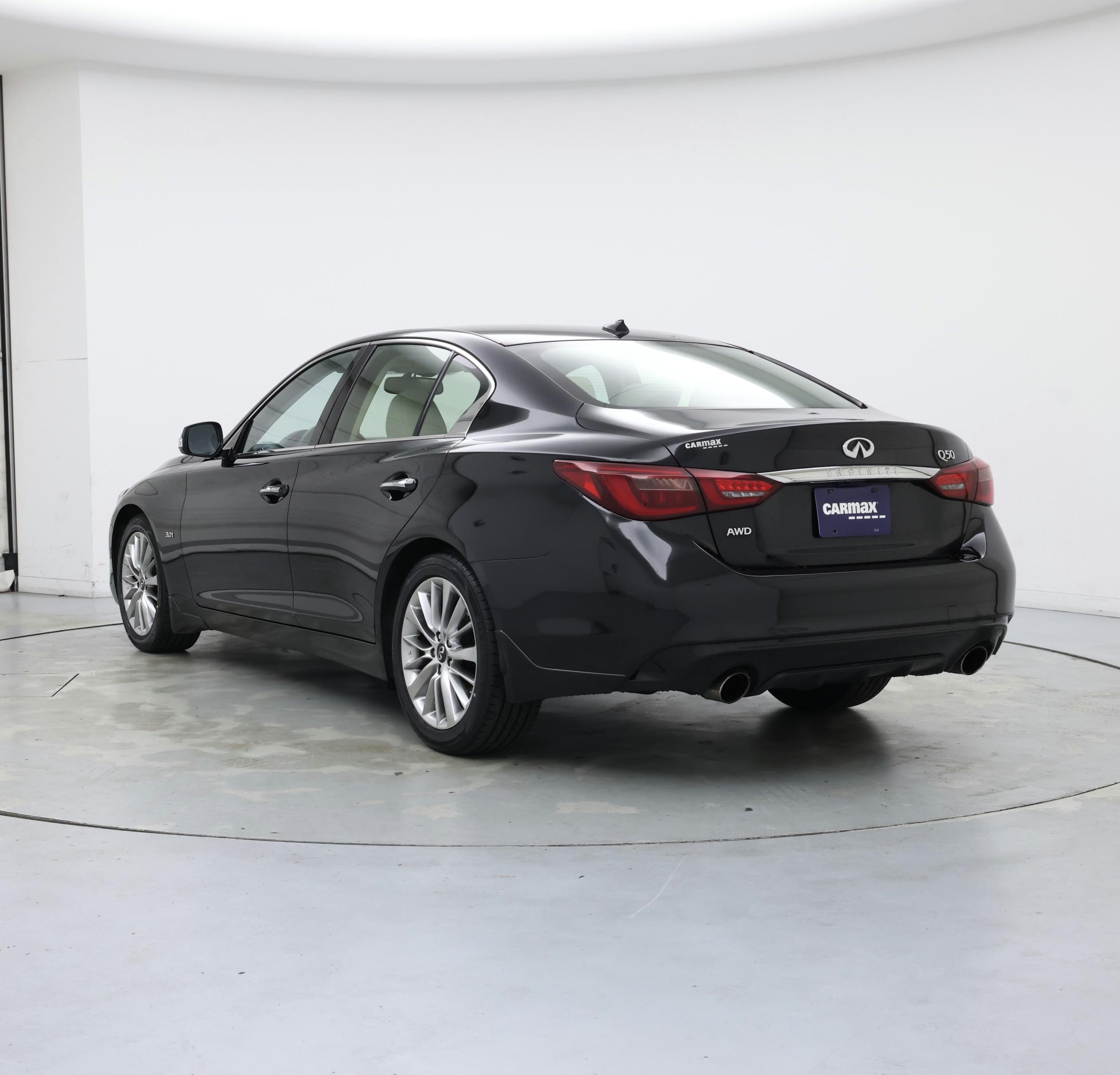 Thumbnail: 2019 INFINITI Q50 - 2