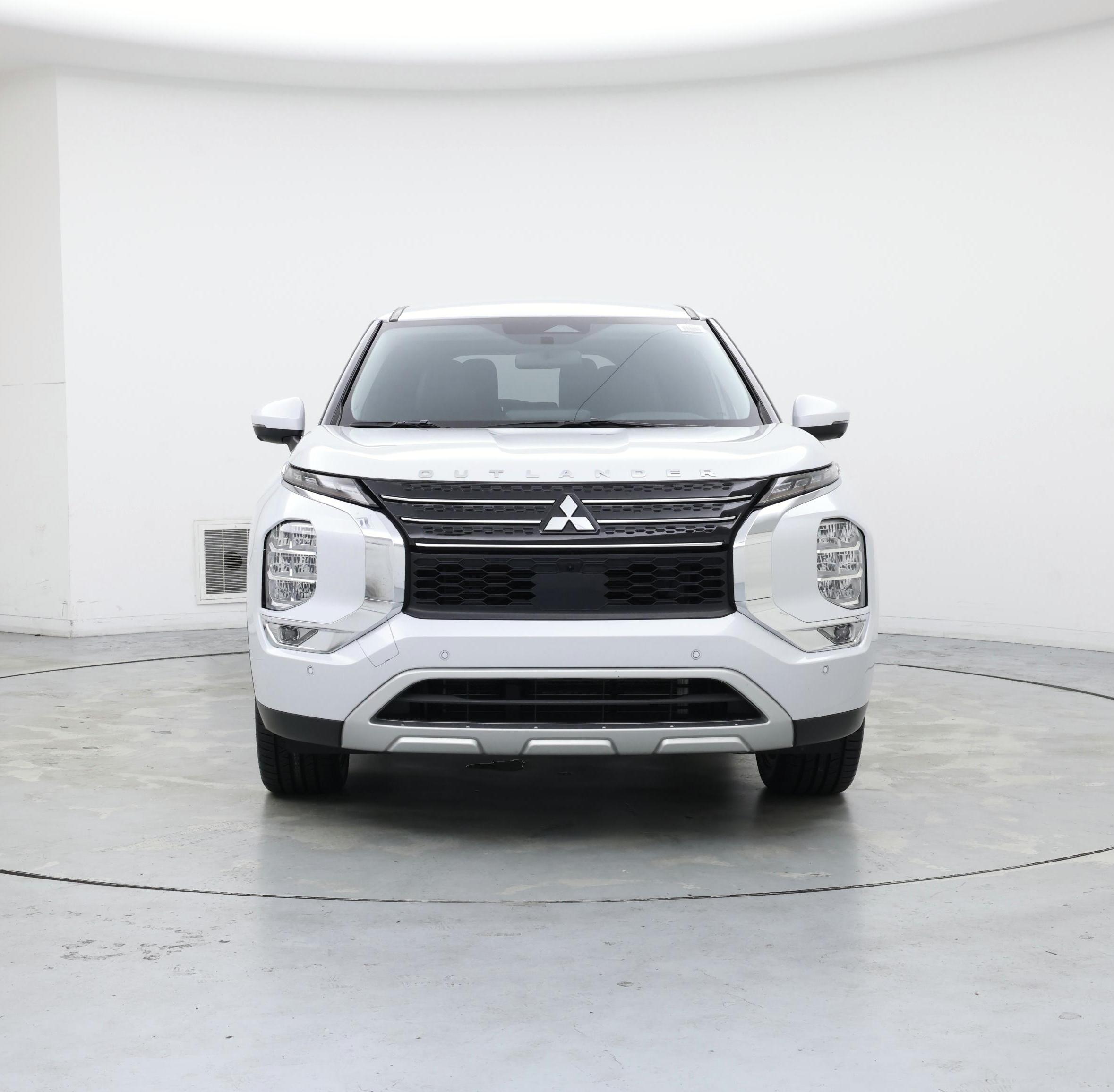 Thumbnail: 2023 Mitsubishi Outlander - 5