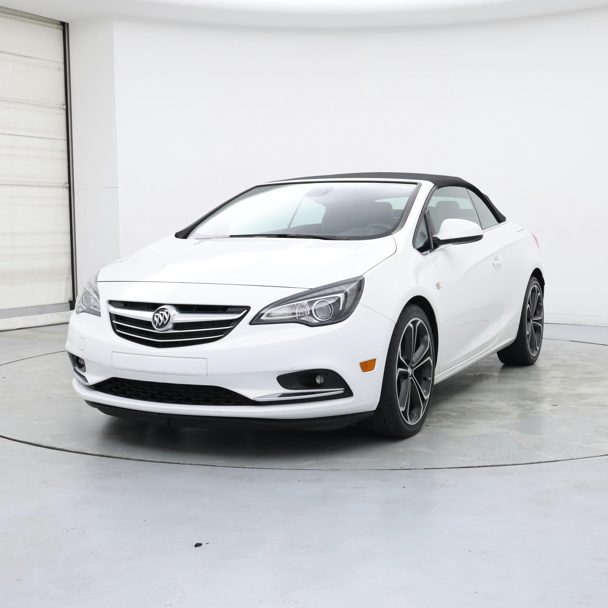 Thumbnail: 2016 Buick Cascada - 4