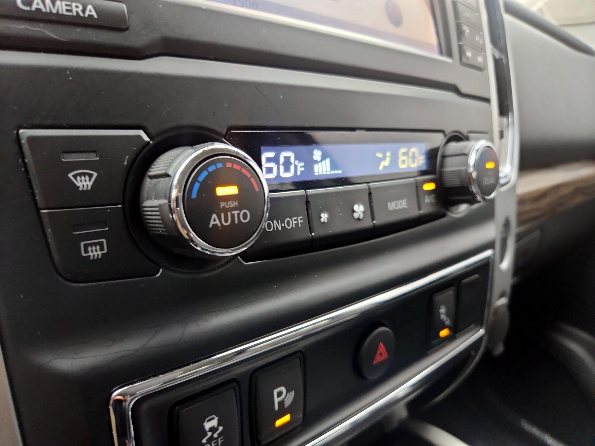 Thumbnail: 2017 Nissan Titan - 17