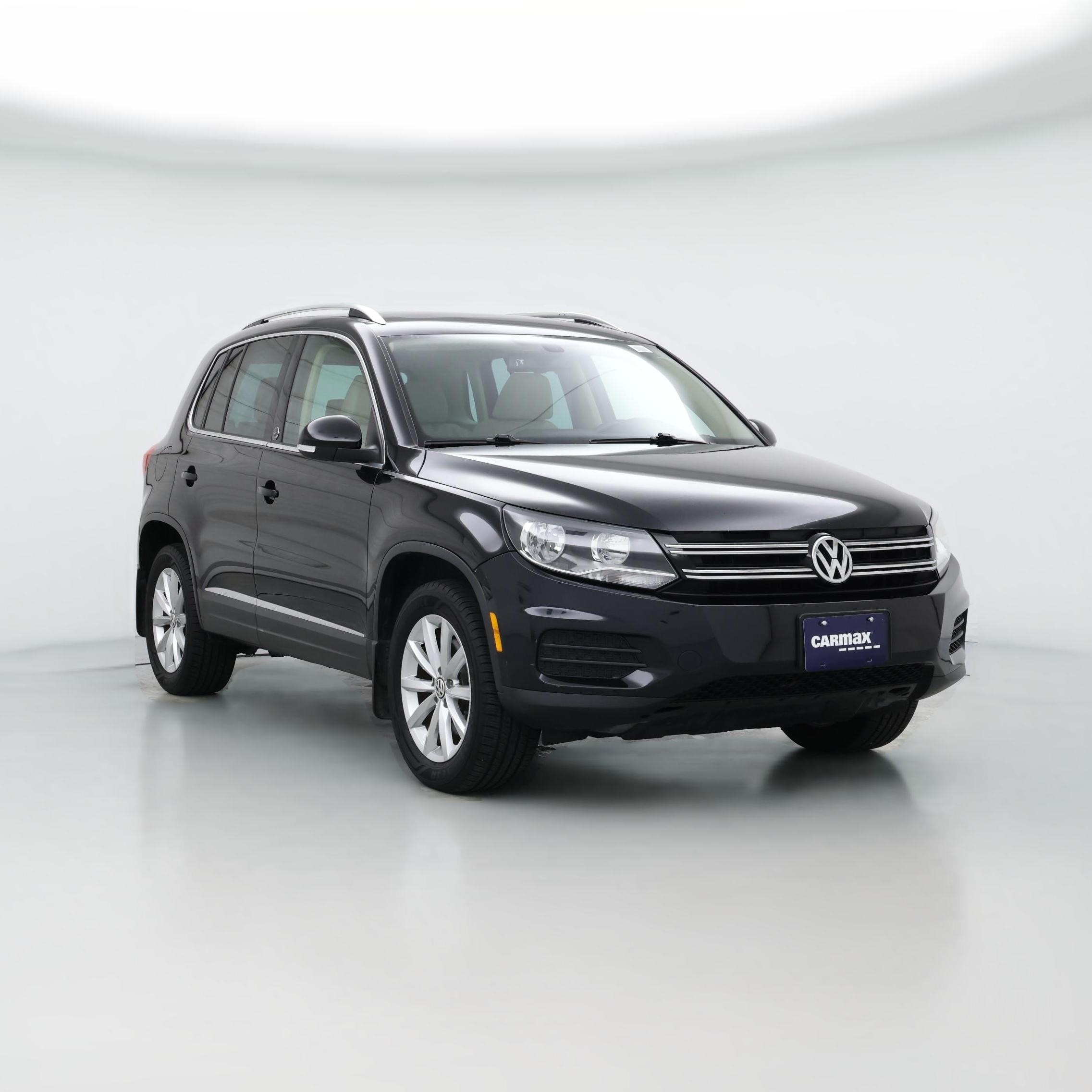 Thumbnail: 2017 Volkswagen Tiguan - 1