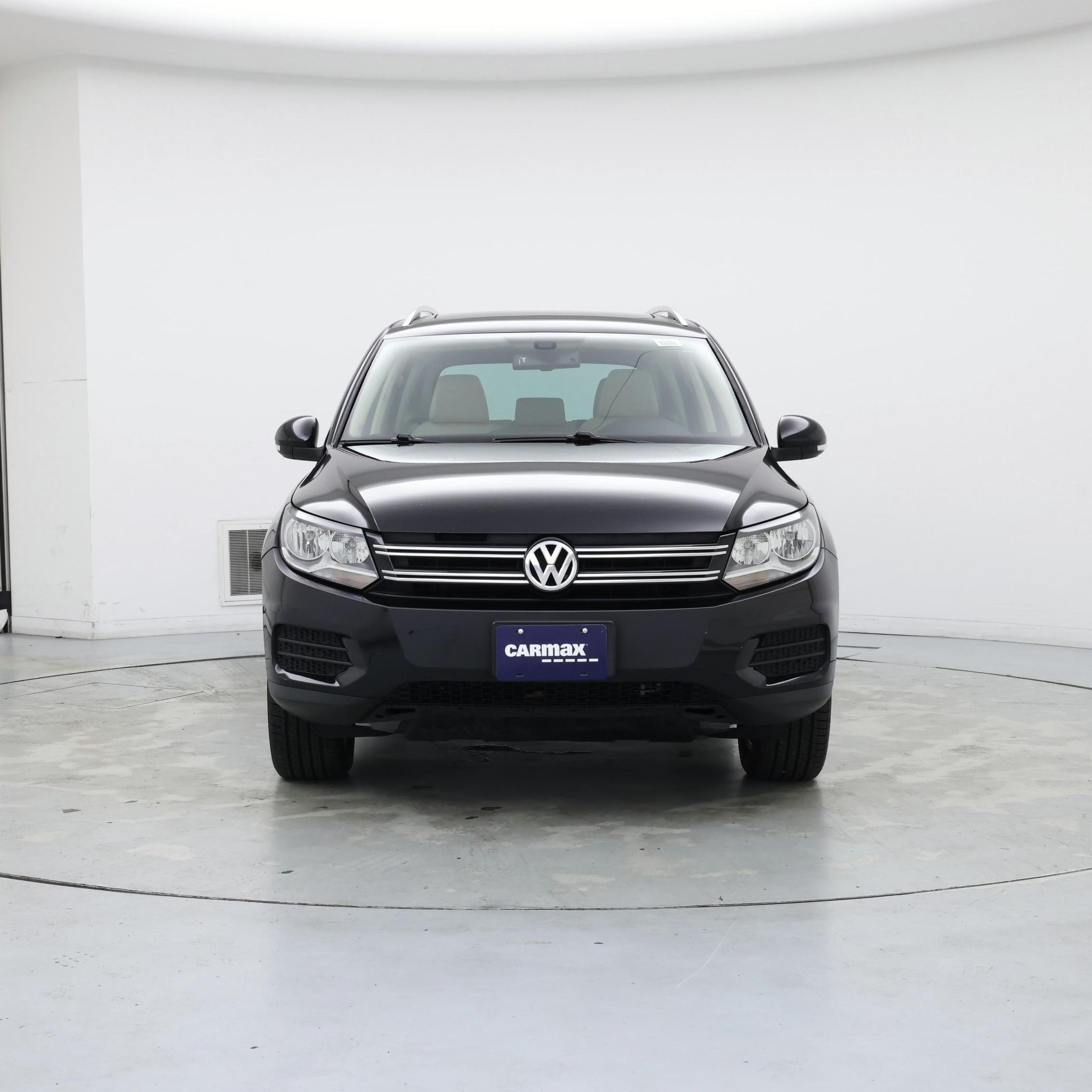 Thumbnail: 2017 Volkswagen Tiguan - 5