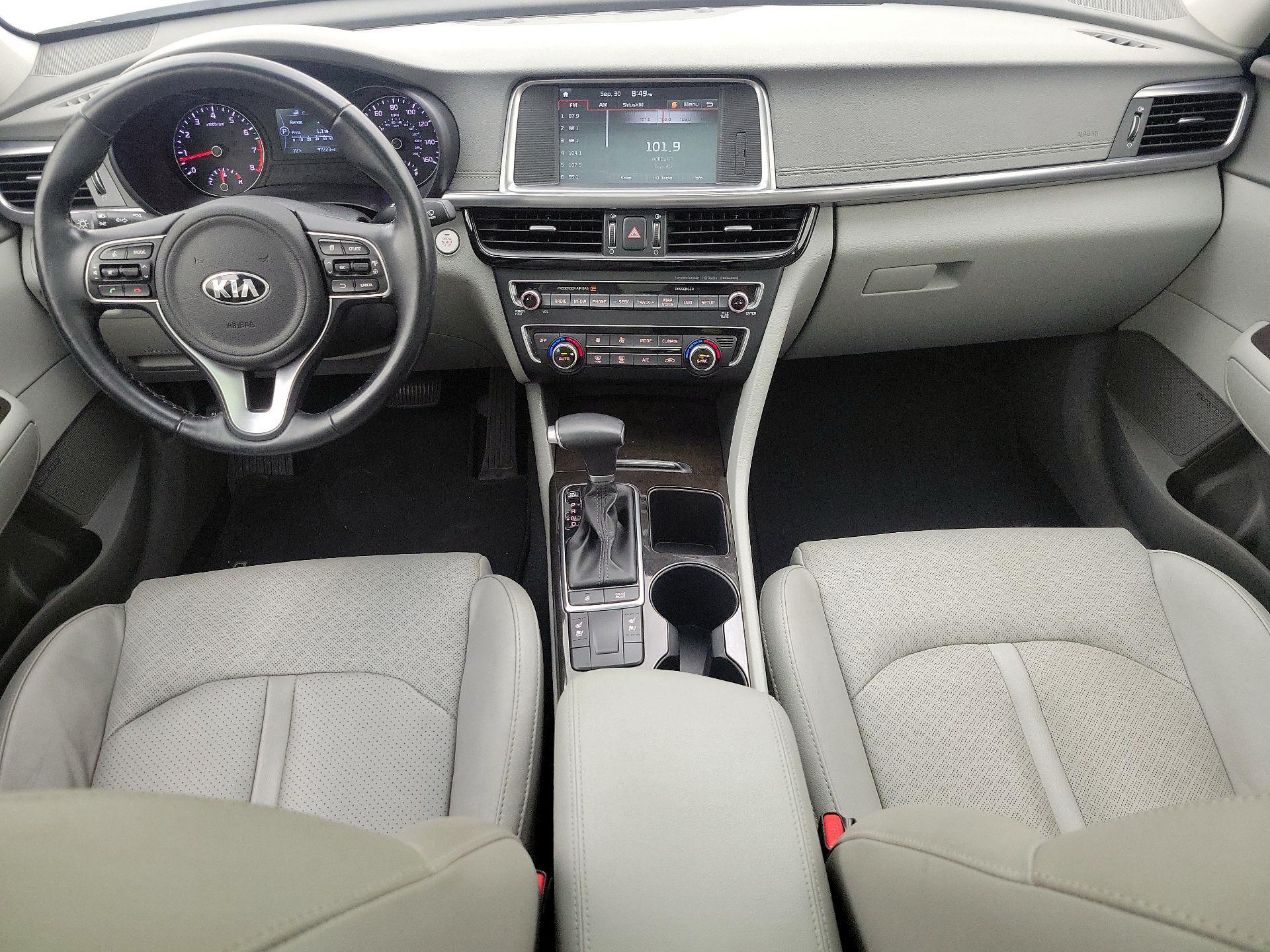 Thumbnail: 2016 Kia Optima - 9