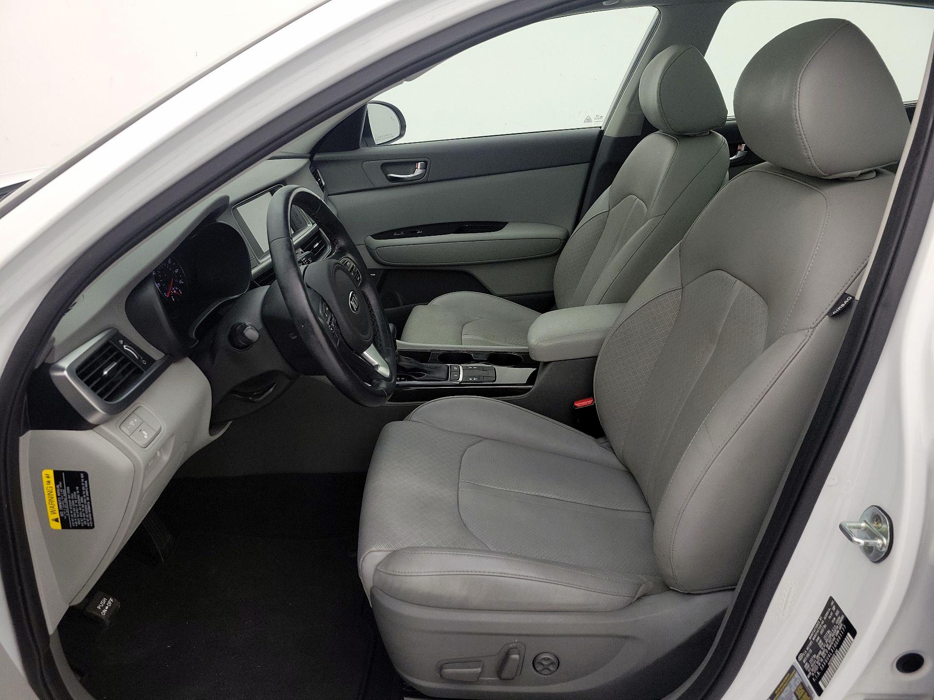 Thumbnail: 2016 Kia Optima - 11