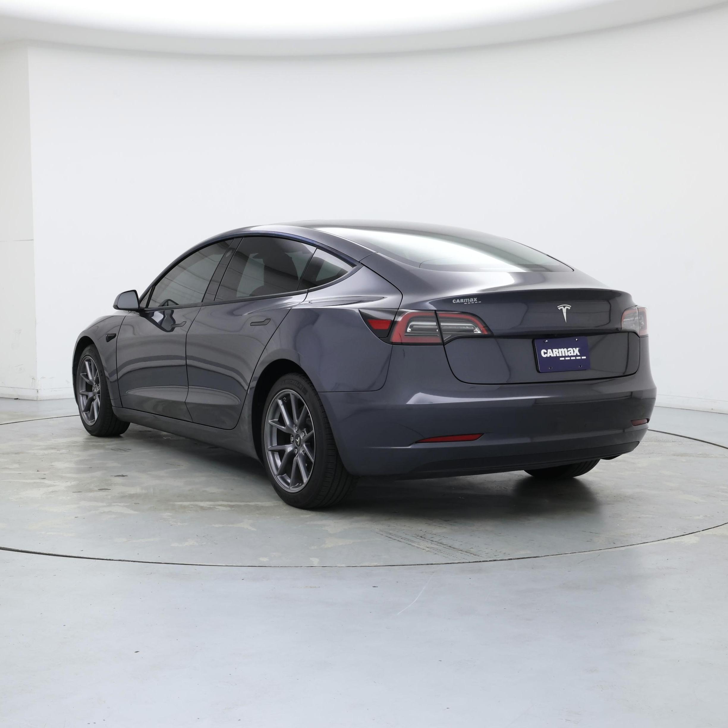 Thumbnail: 2023 Tesla Model 3 - 2