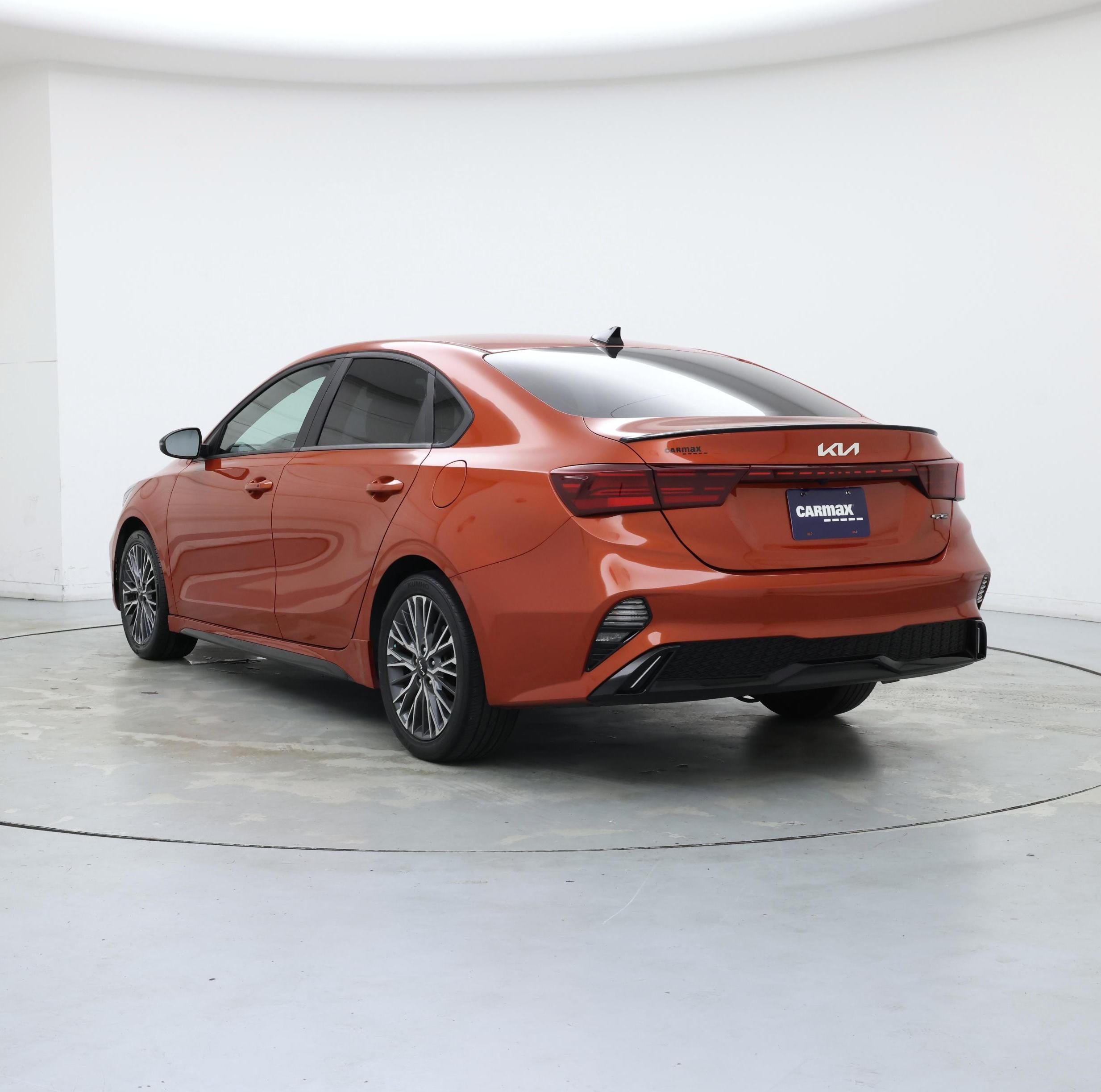 Thumbnail: 2022 Kia Forte - 2