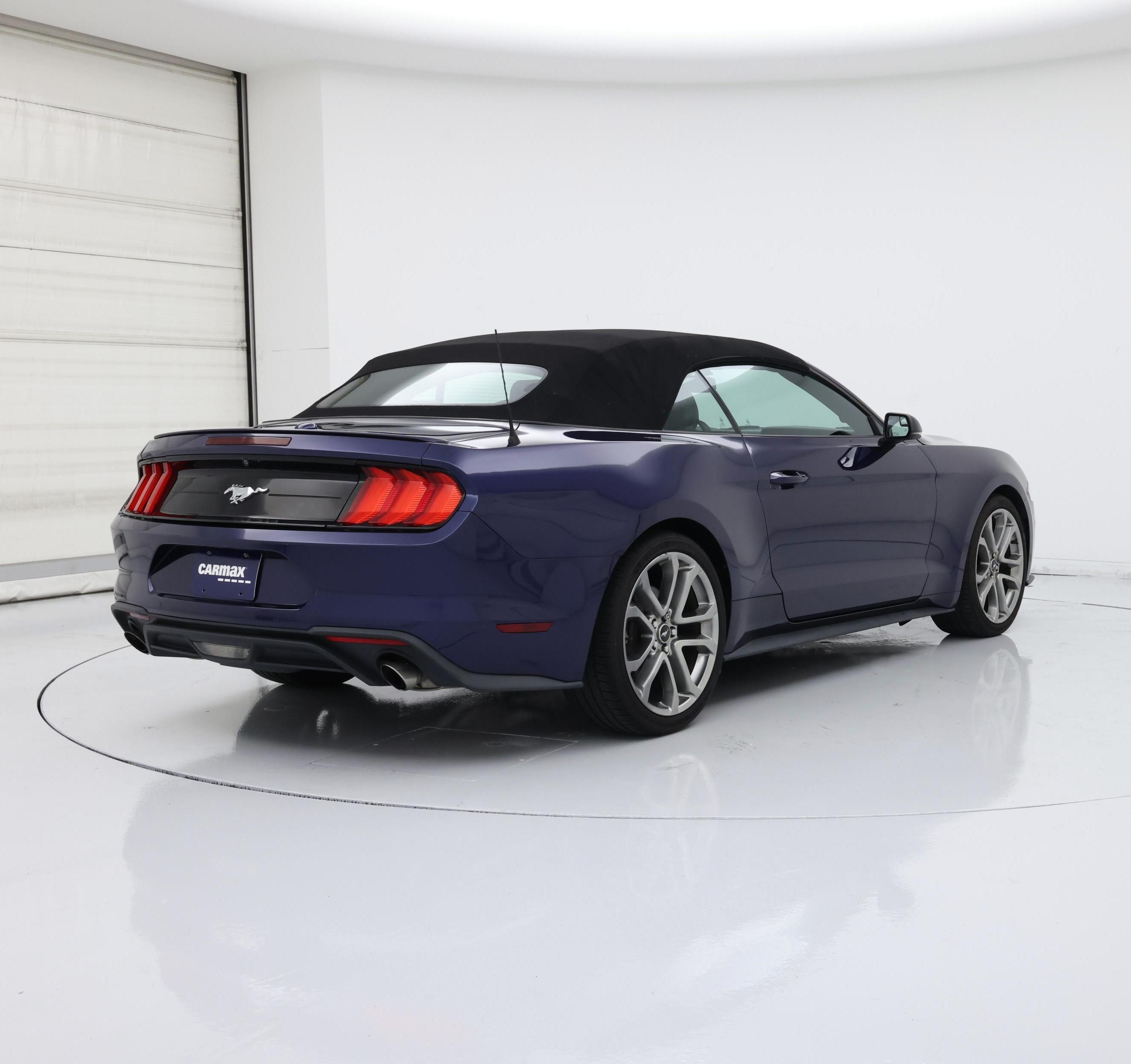 Thumbnail: 2018 Ford Mustang - 8