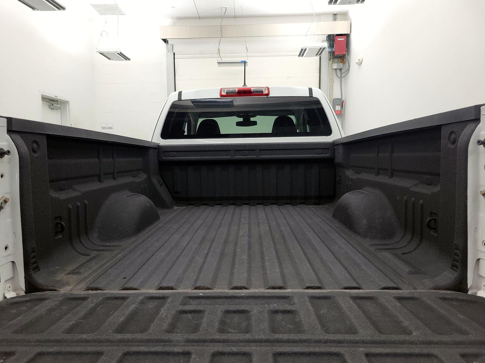 Thumbnail: 2016 Chevrolet Colorado - 19