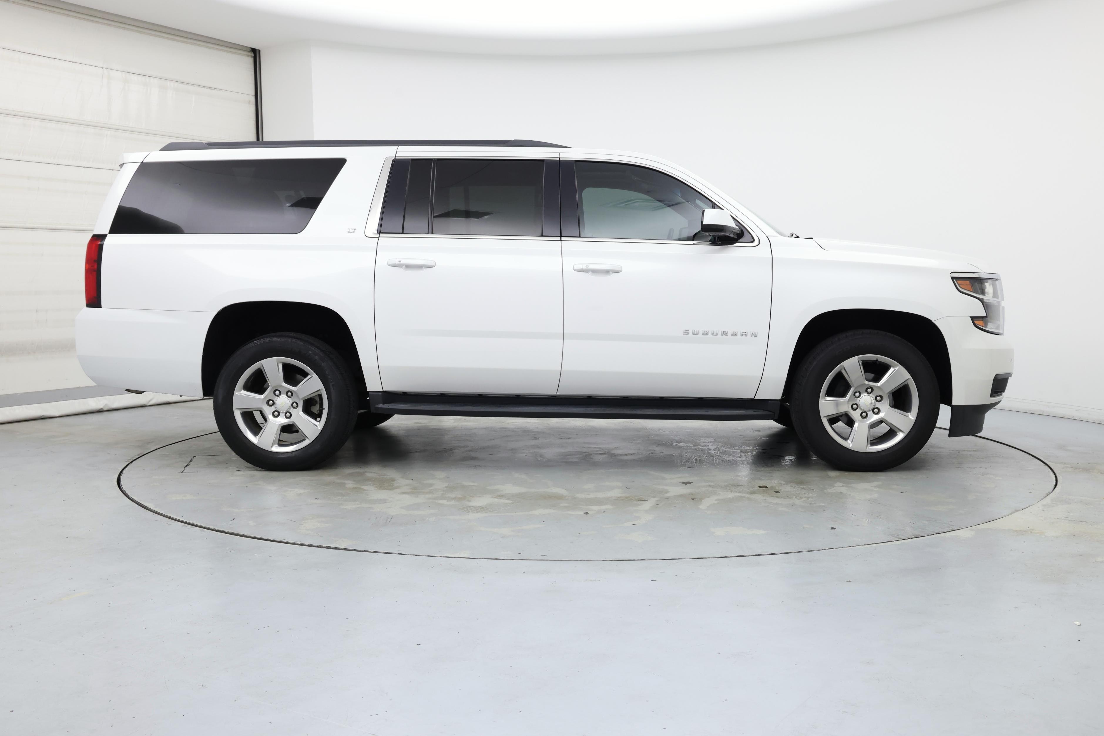 Thumbnail: 2020 Chevrolet Suburban - 7