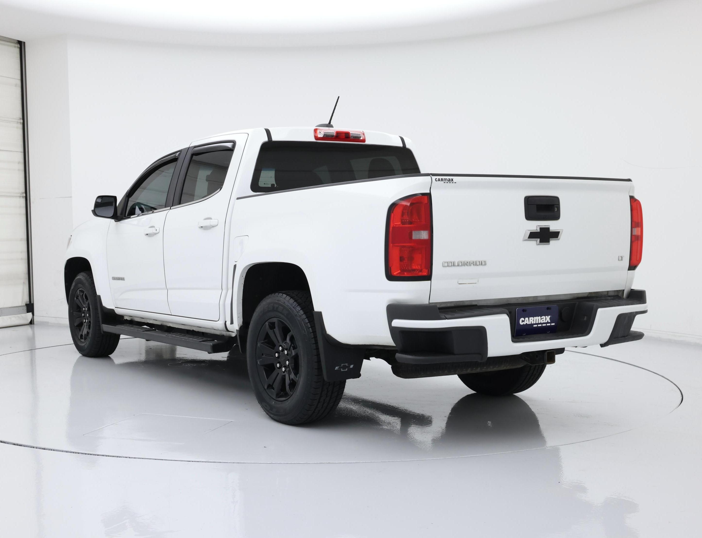 Thumbnail: 2015 Chevrolet Colorado - 2