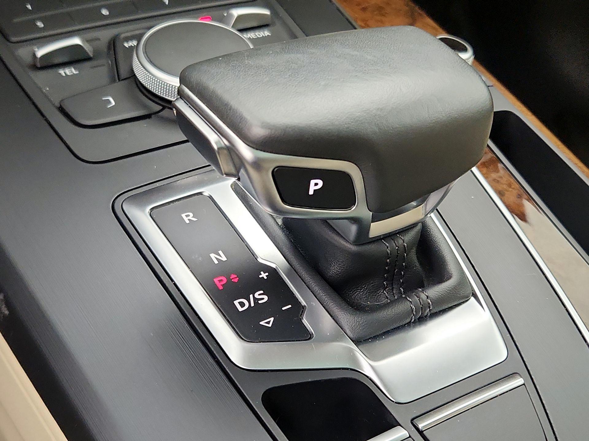 Thumbnail: 2018 Audi Q5 - 17