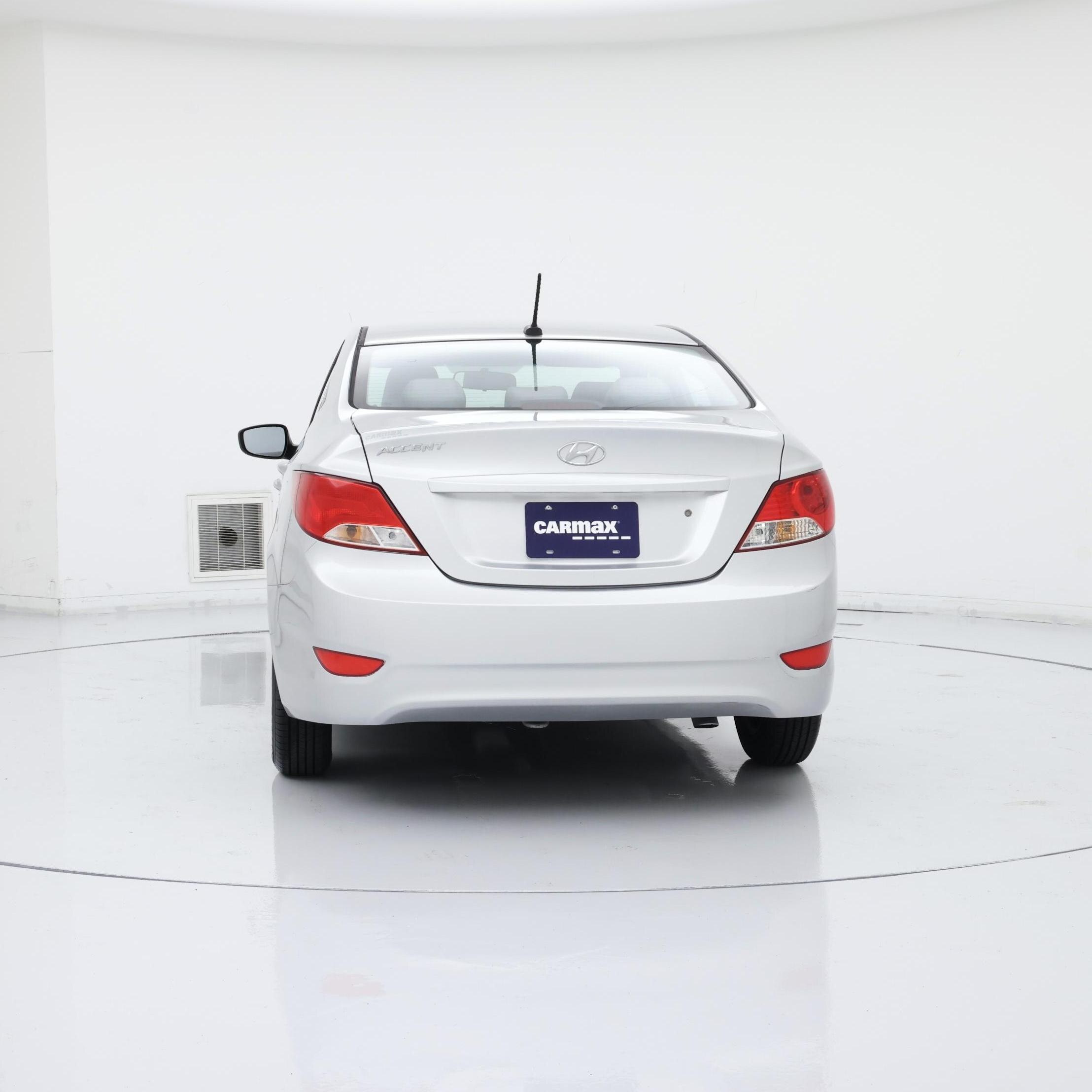 Thumbnail: 2016 Hyundai Accent - 6