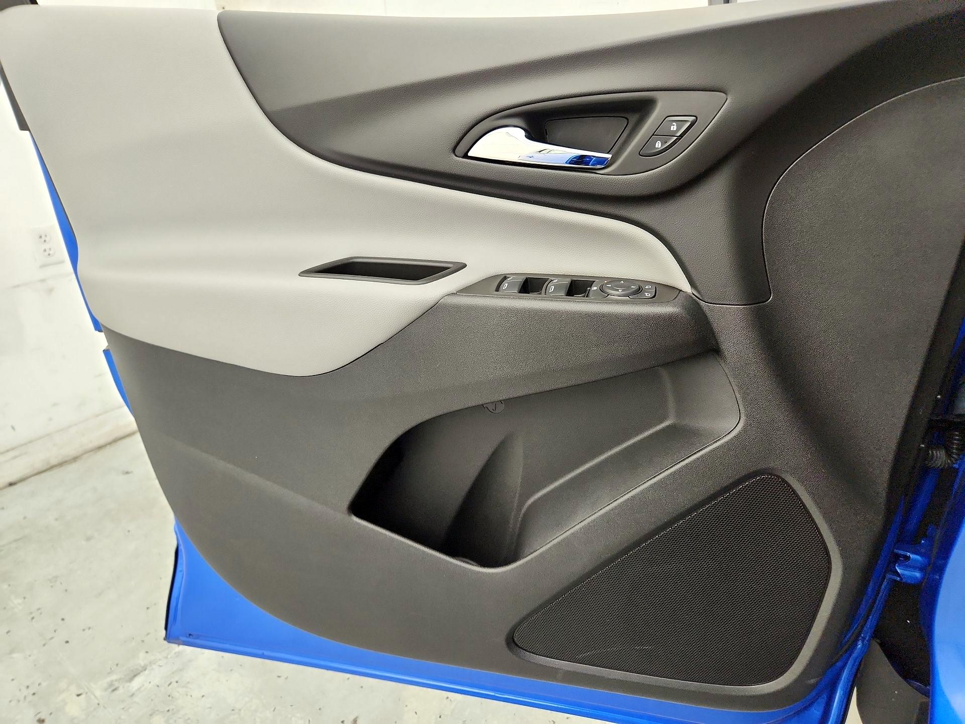 Thumbnail: 2024 Chevrolet Equinox - 12