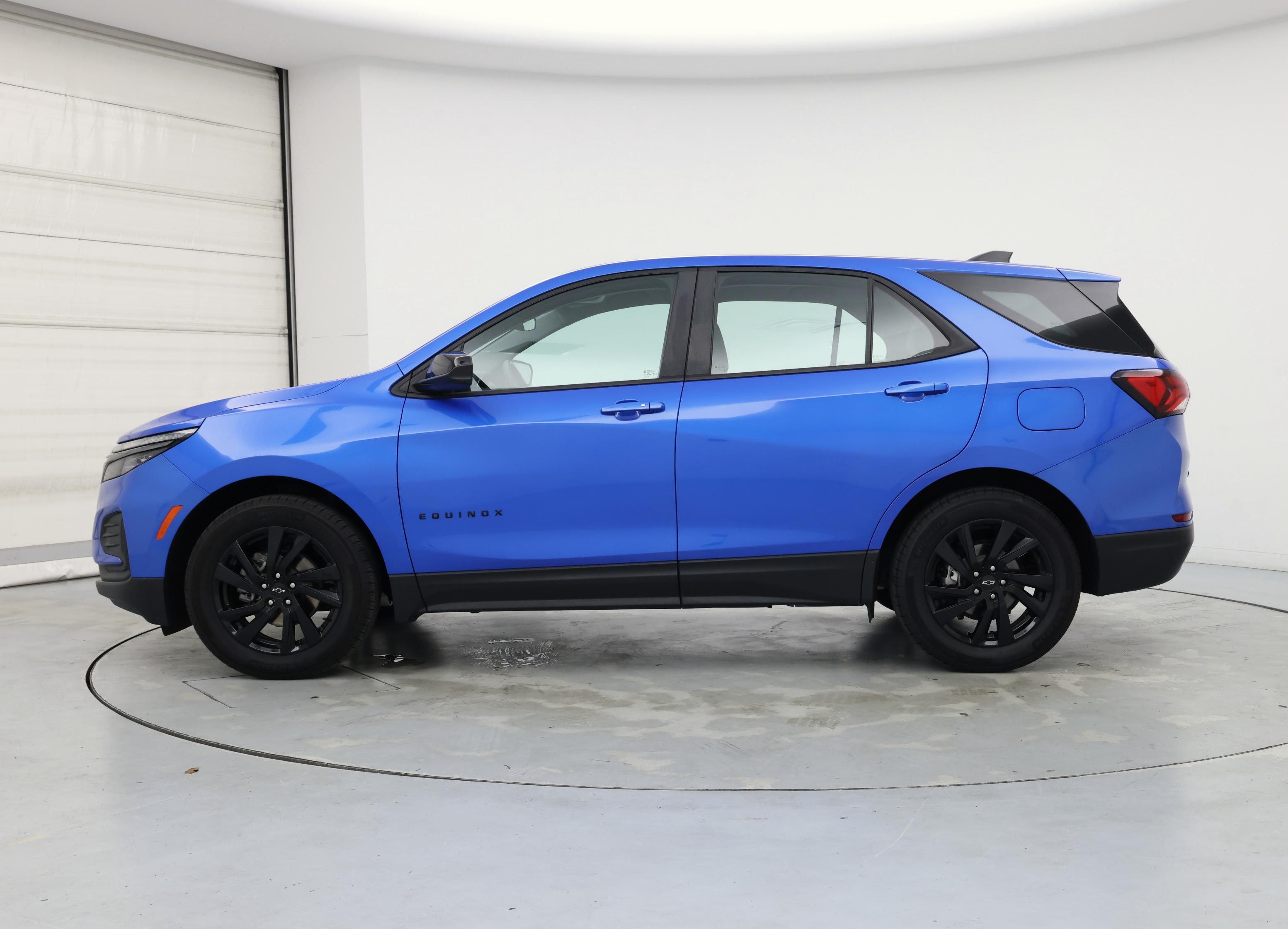 Thumbnail: 2024 Chevrolet Equinox - 3