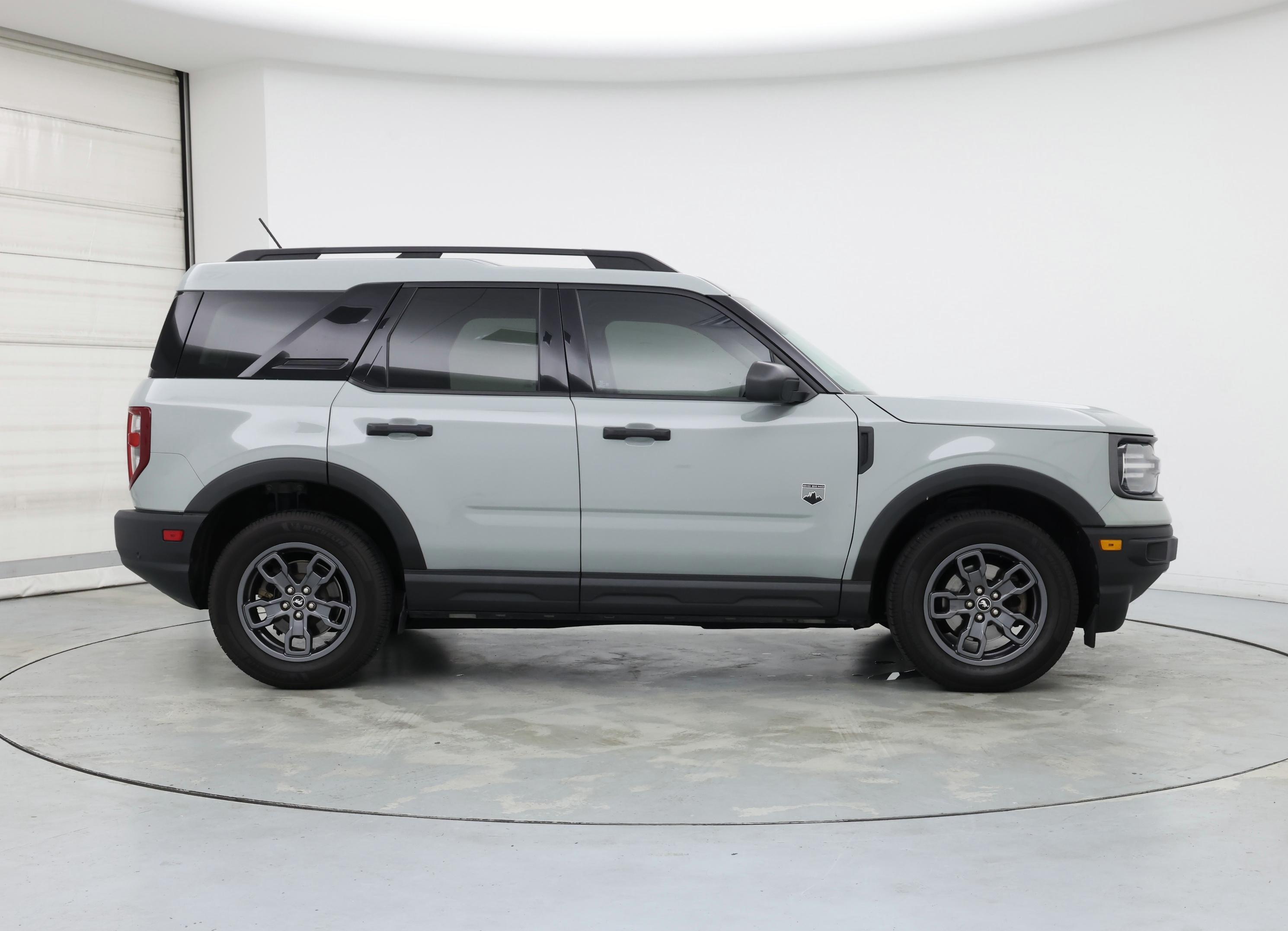 Thumbnail: 2022 Ford Bronco Sport - 7
