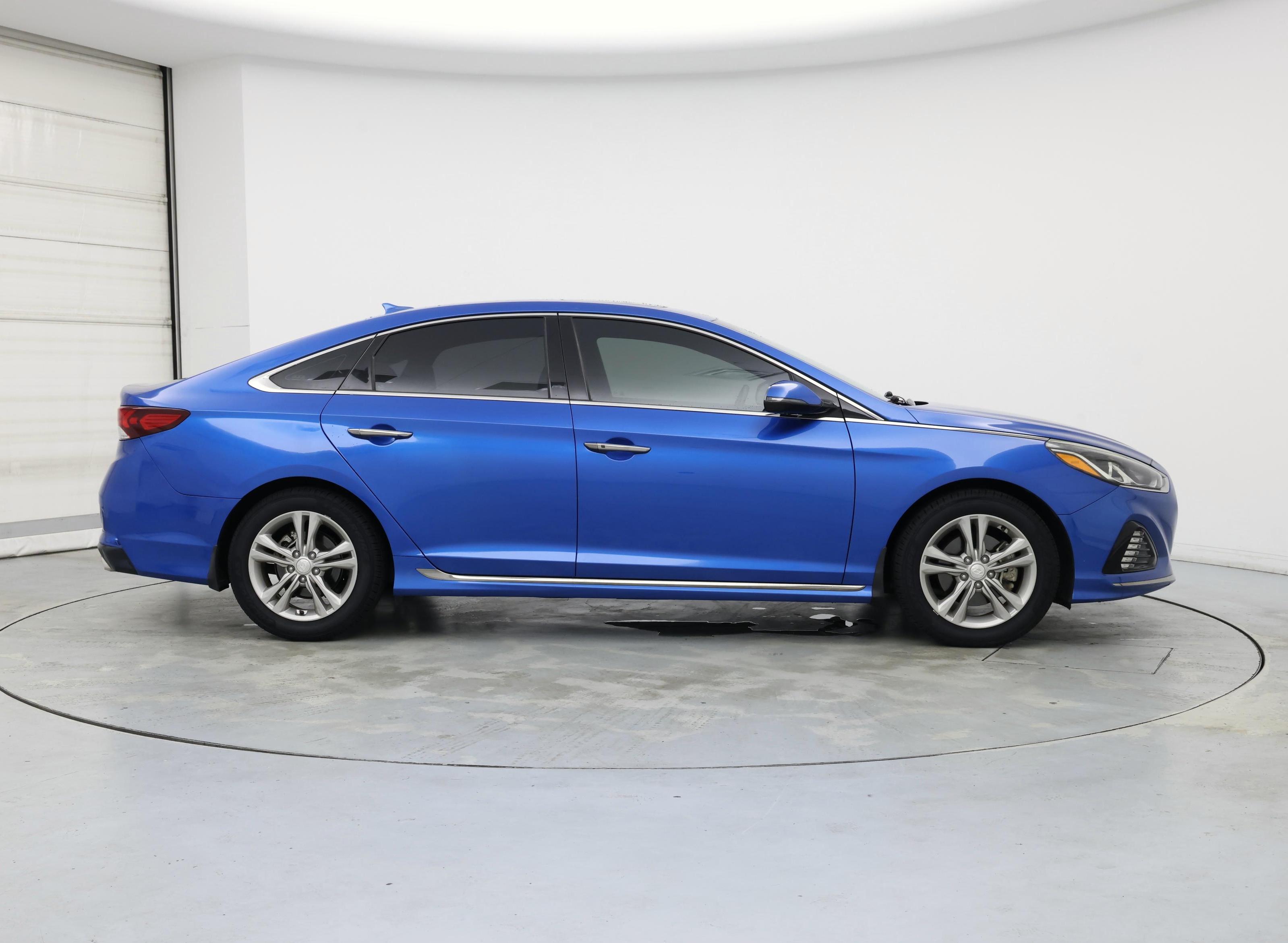 Thumbnail: 2018 Hyundai Sonata - 7