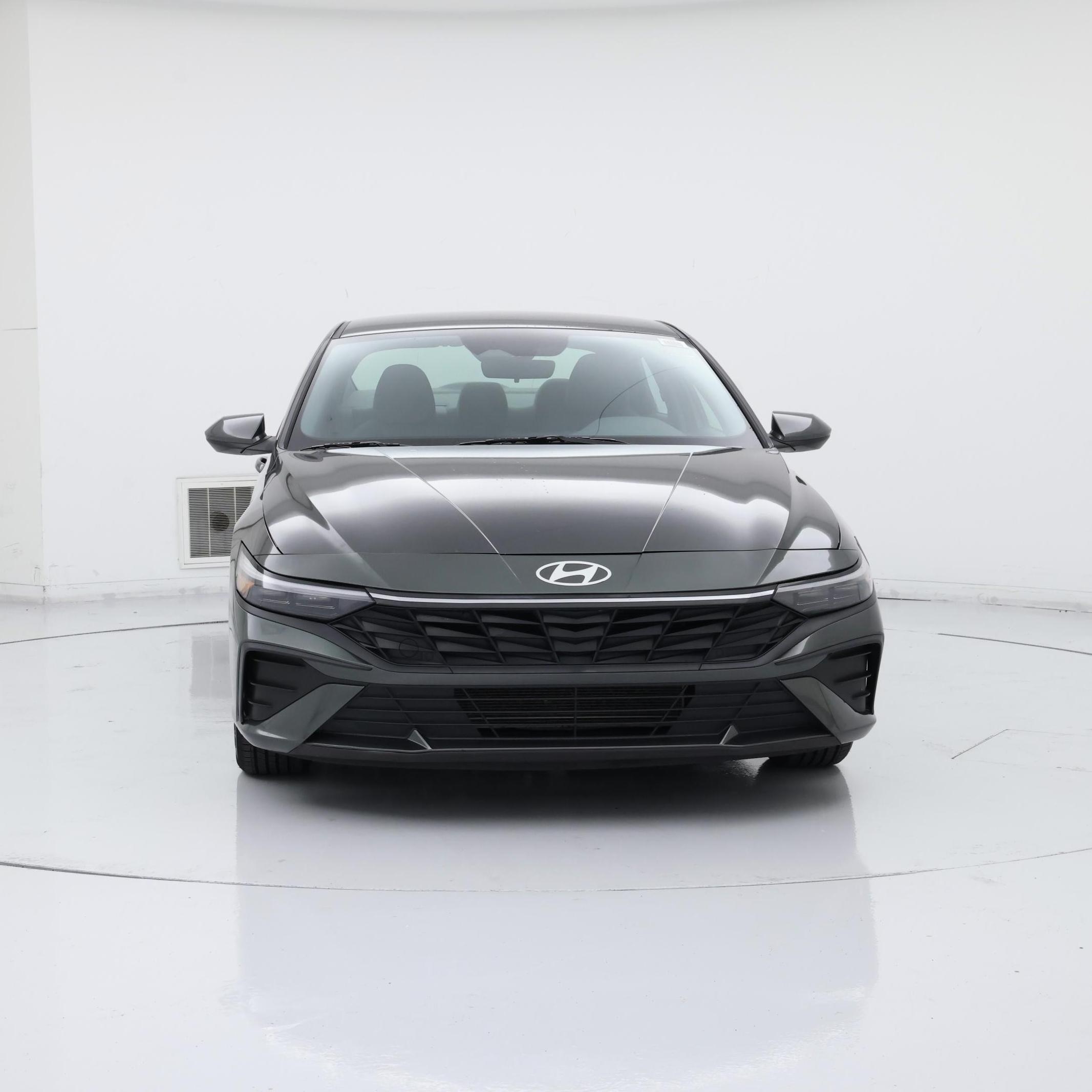 Thumbnail: 2024 Hyundai Elantra - 5