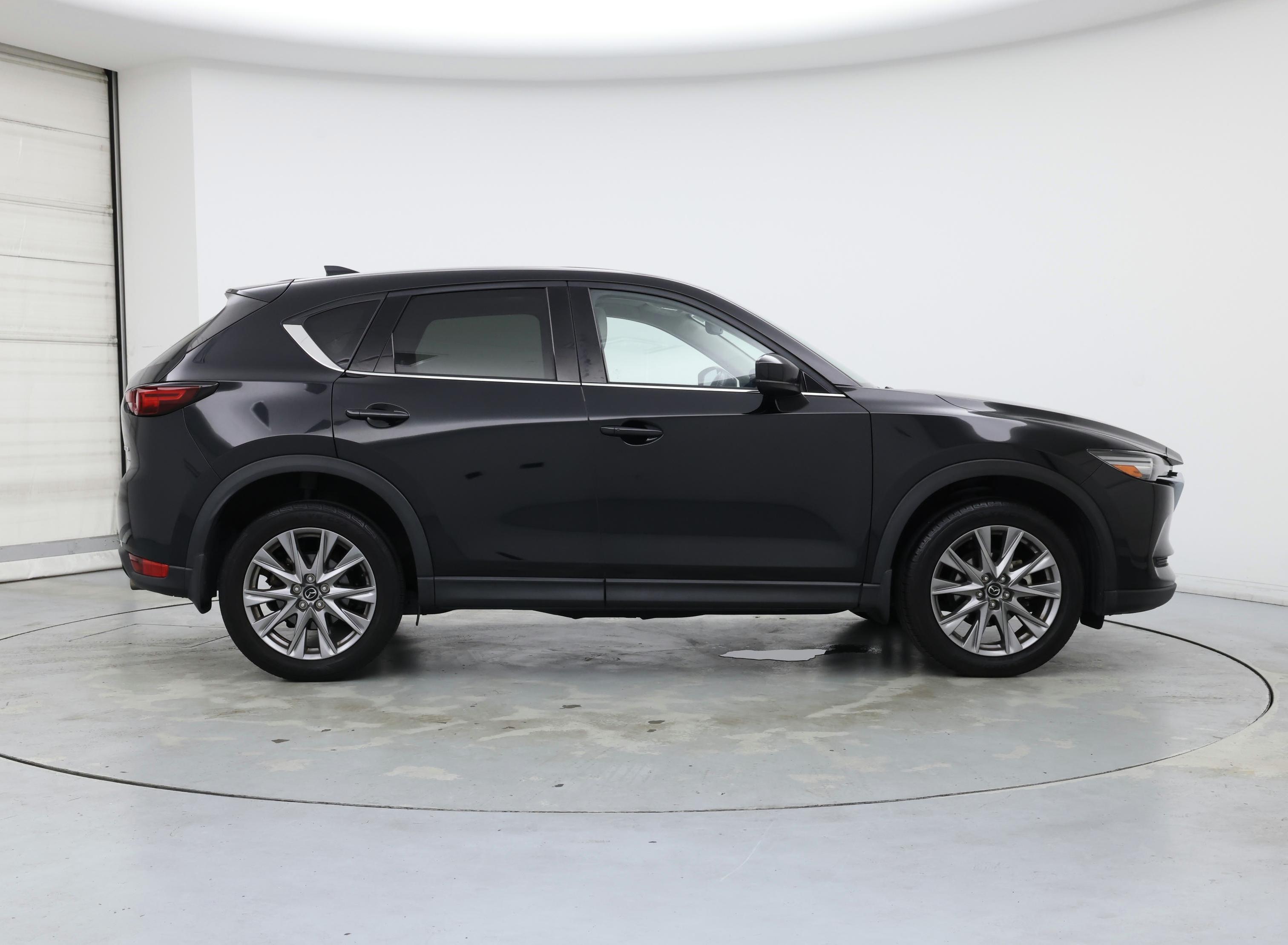 Thumbnail: 2021 Mazda CX-5 - 7
