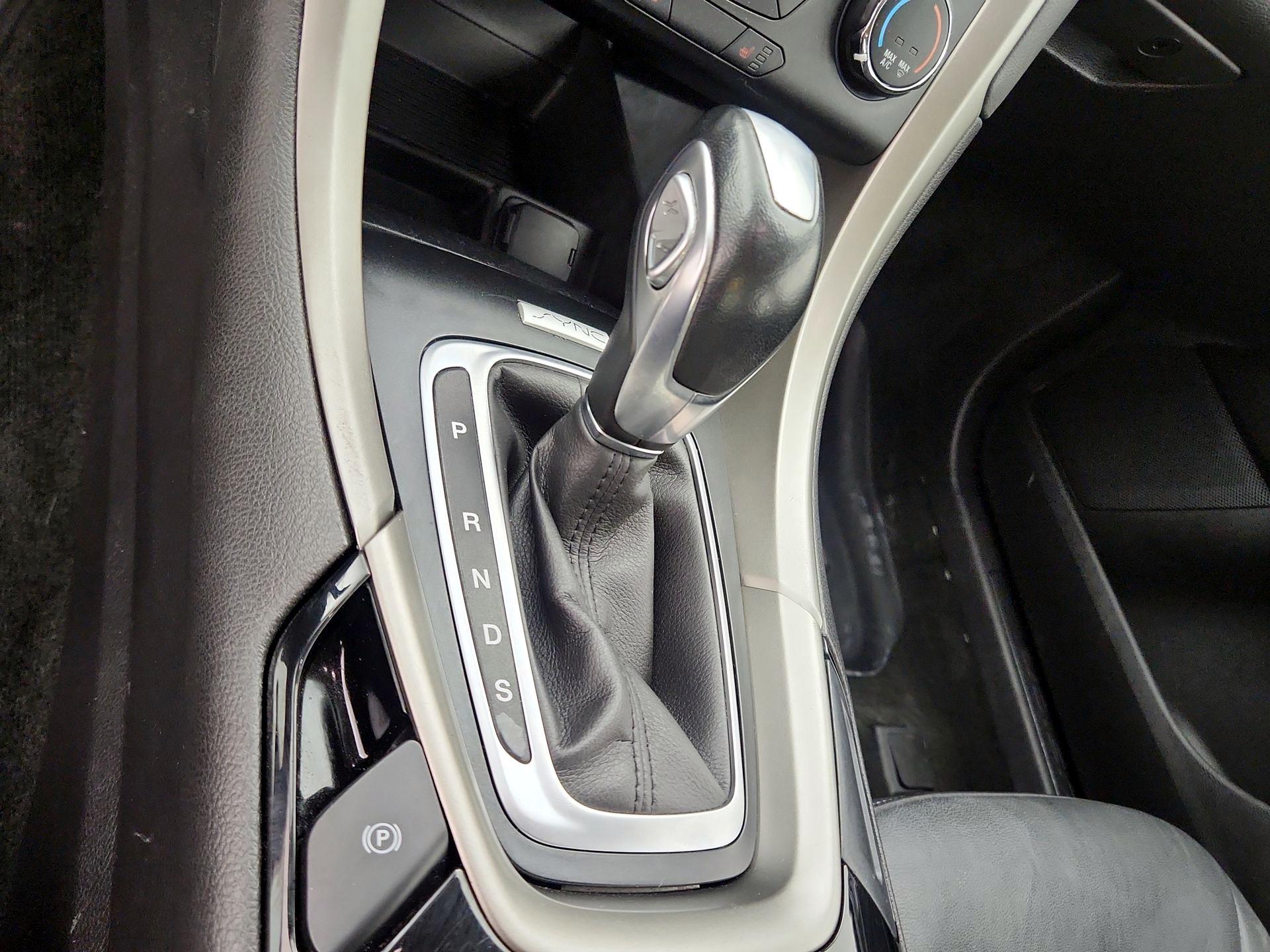 Thumbnail: 2016 Ford Fusion - 17
