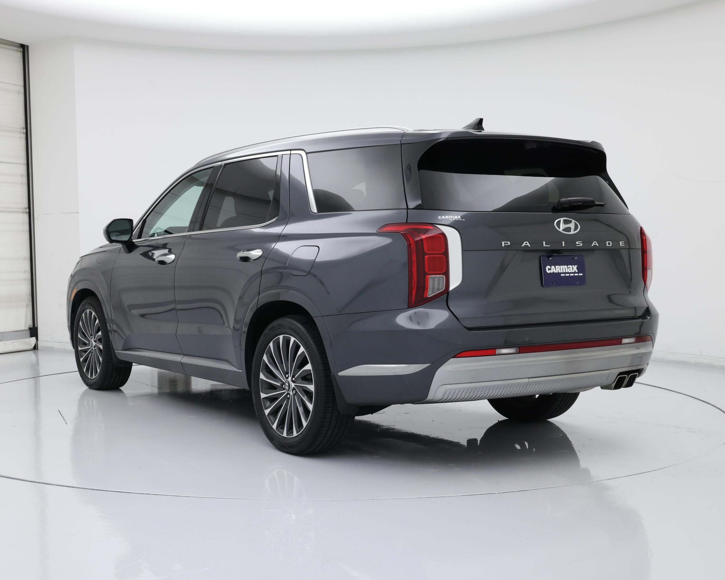 Thumbnail: 2023 Hyundai Palisade - 2