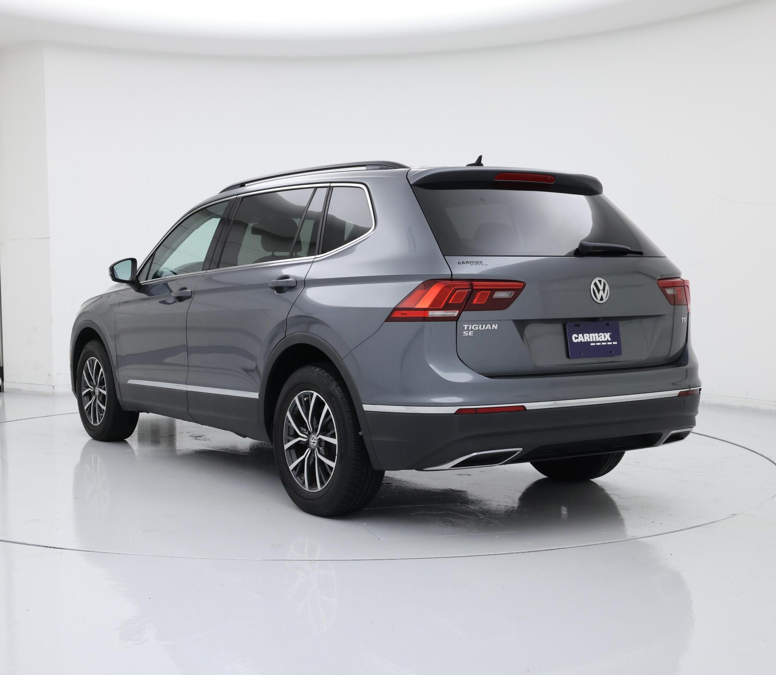 Thumbnail: 2018 Volkswagen Tiguan - 2