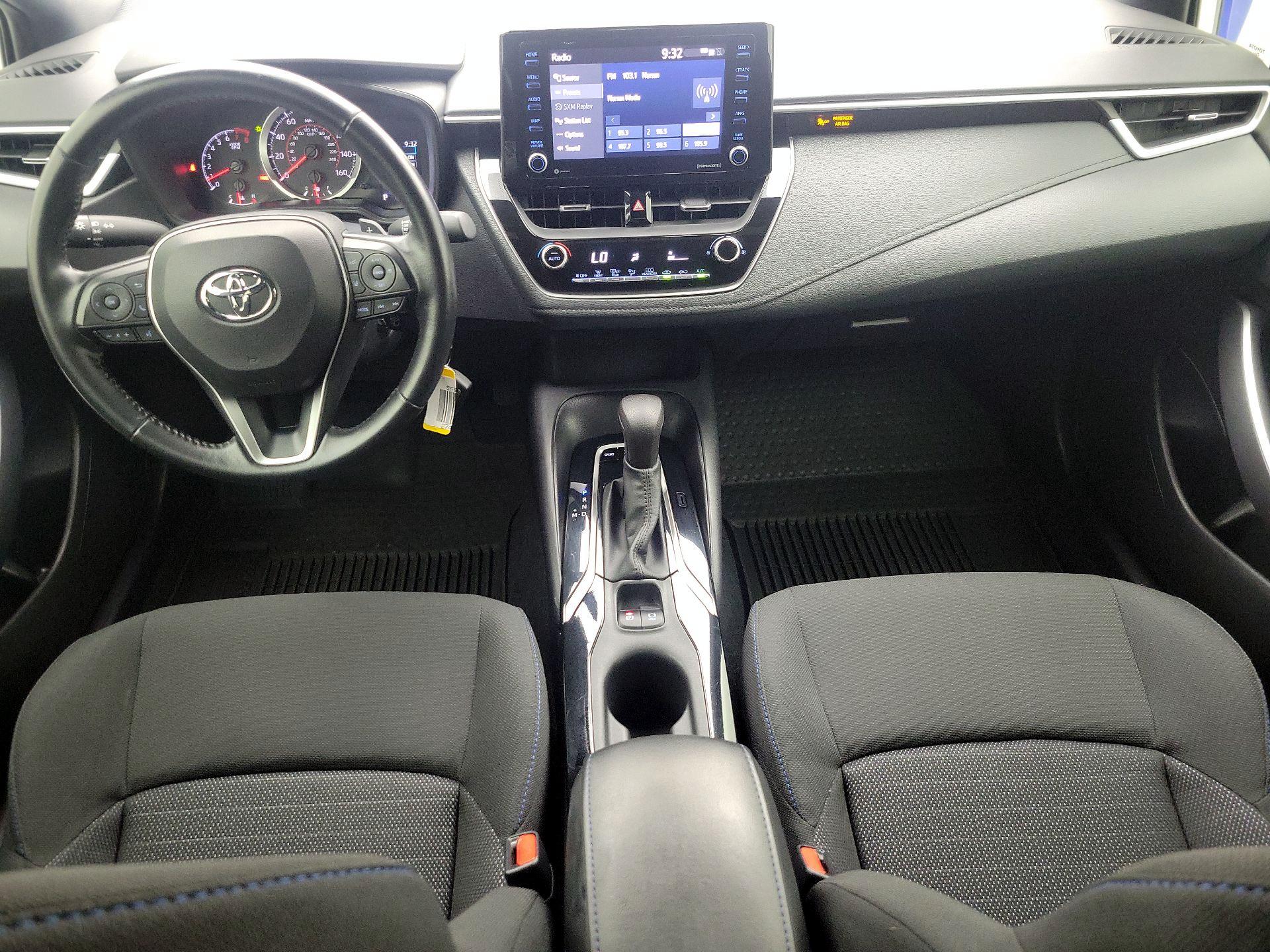 Thumbnail: 2022 Toyota Corolla - 9