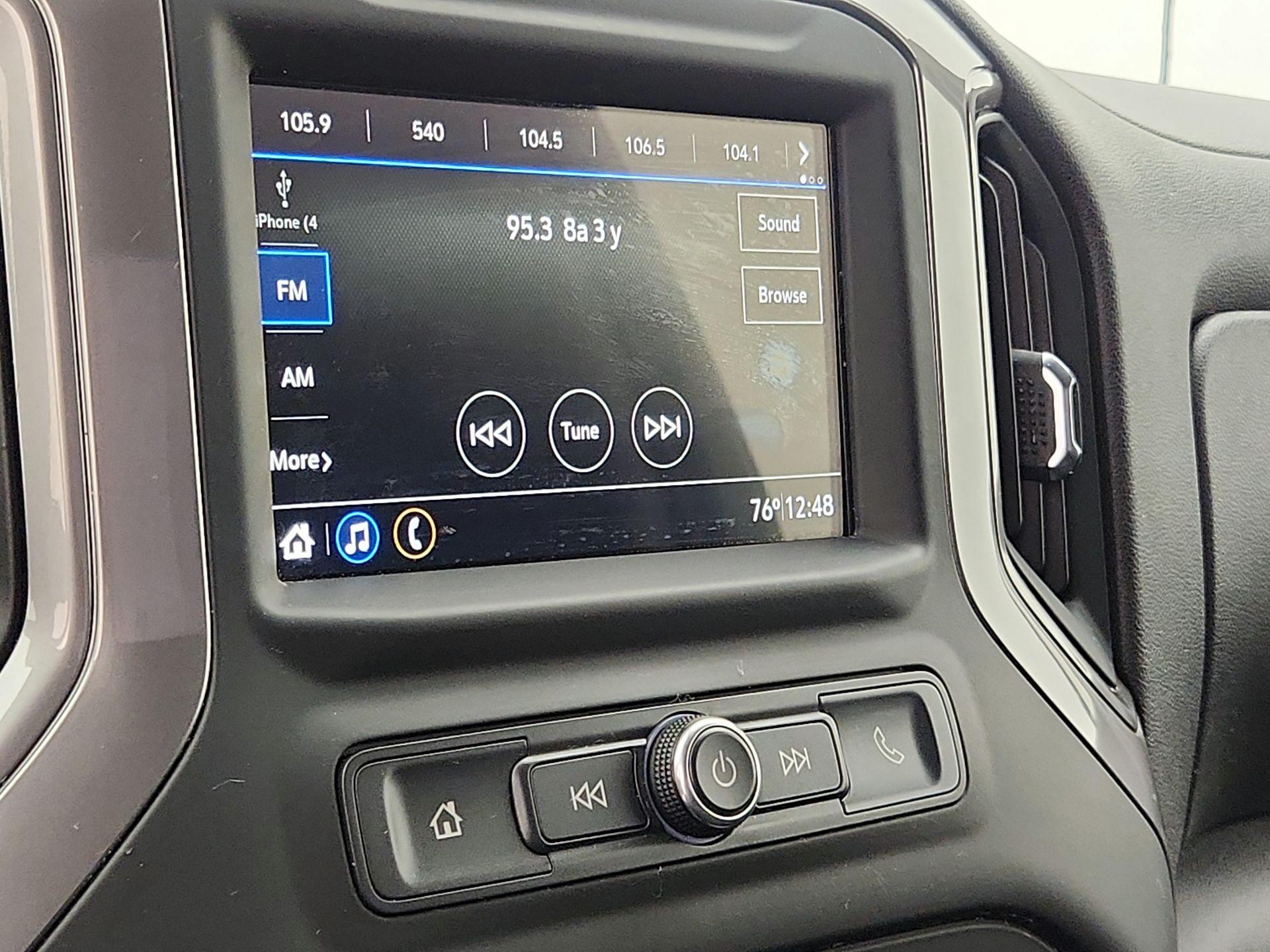 Thumbnail: 2019 Chevrolet Silverado 1500 - 15