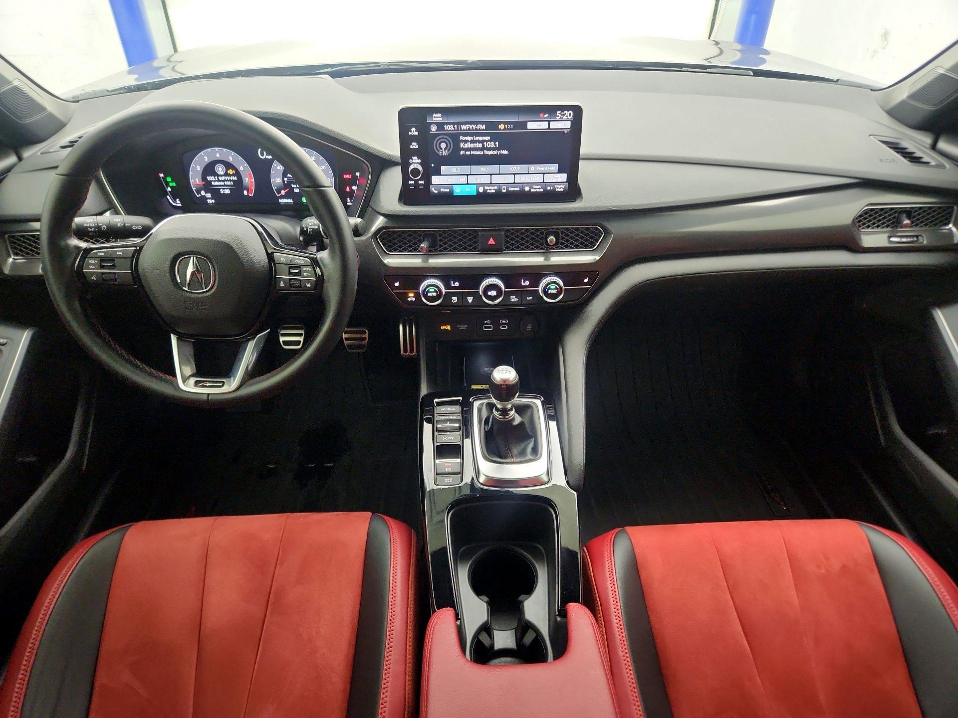 Thumbnail: 2023 Acura Integra - 9
