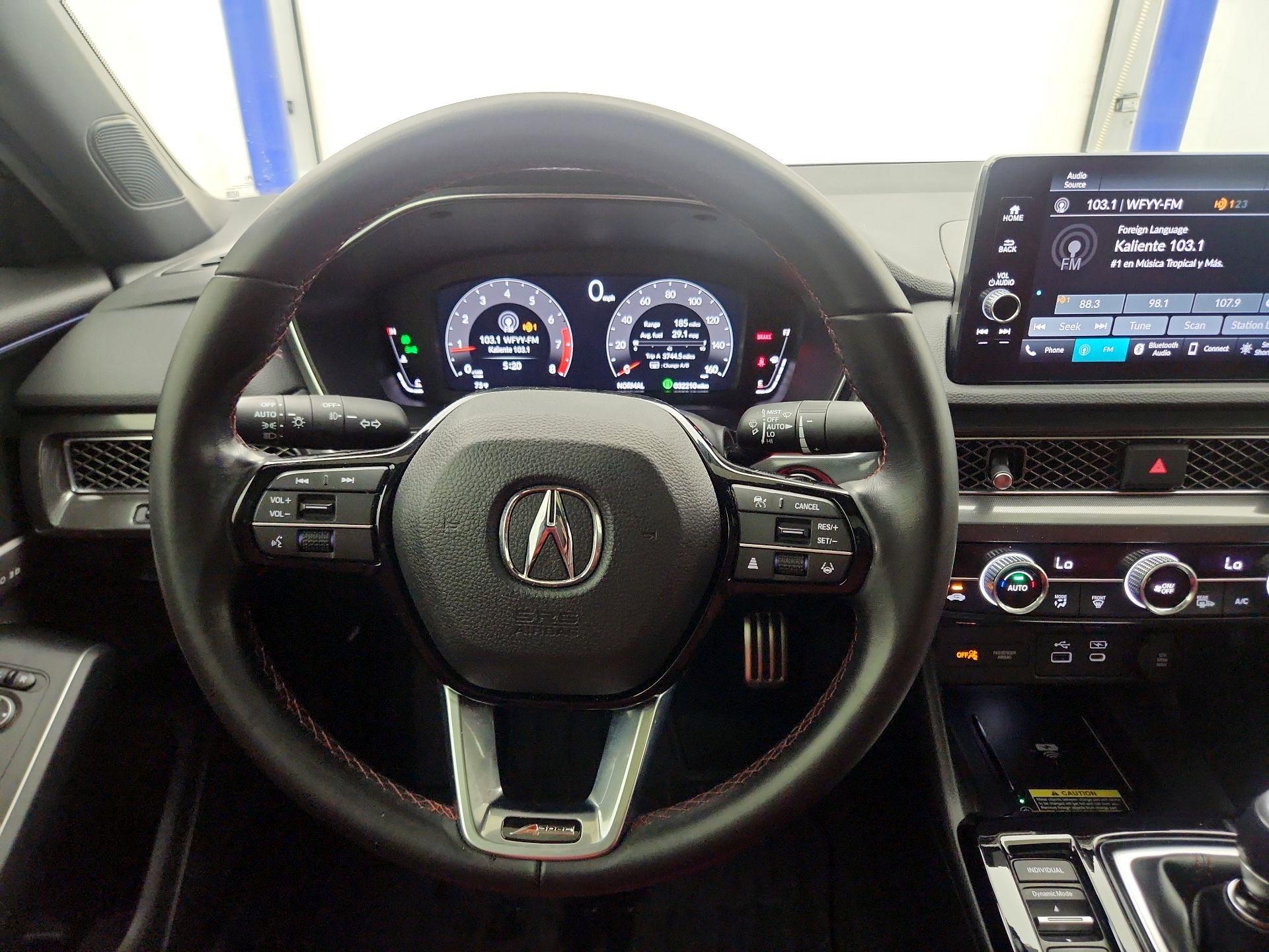 Thumbnail: 2023 Acura Integra - 10